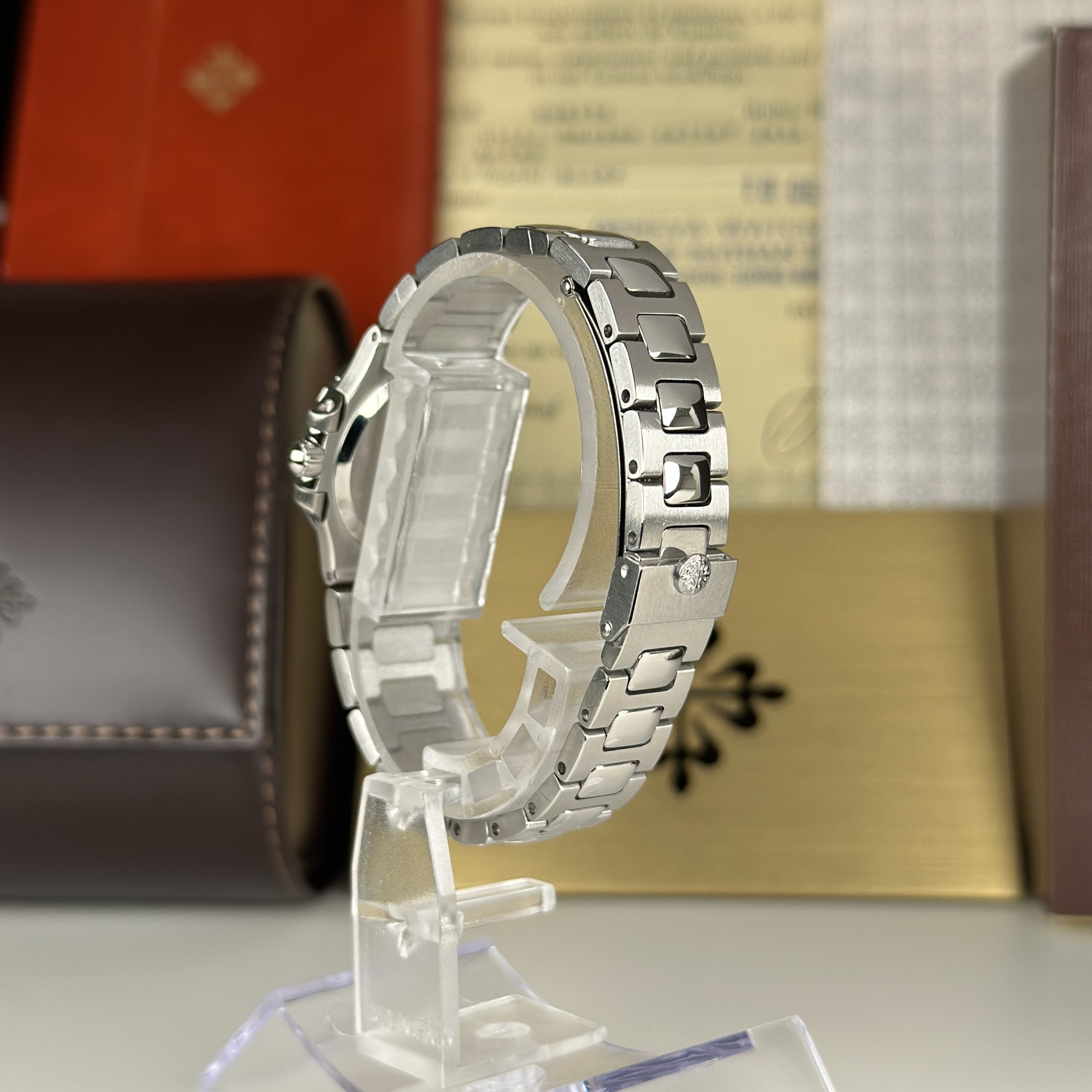 Patek Philippe Nautilus 4700/1 Stainless Steel Ladies with Box and papers Serviced by Patek in 2022