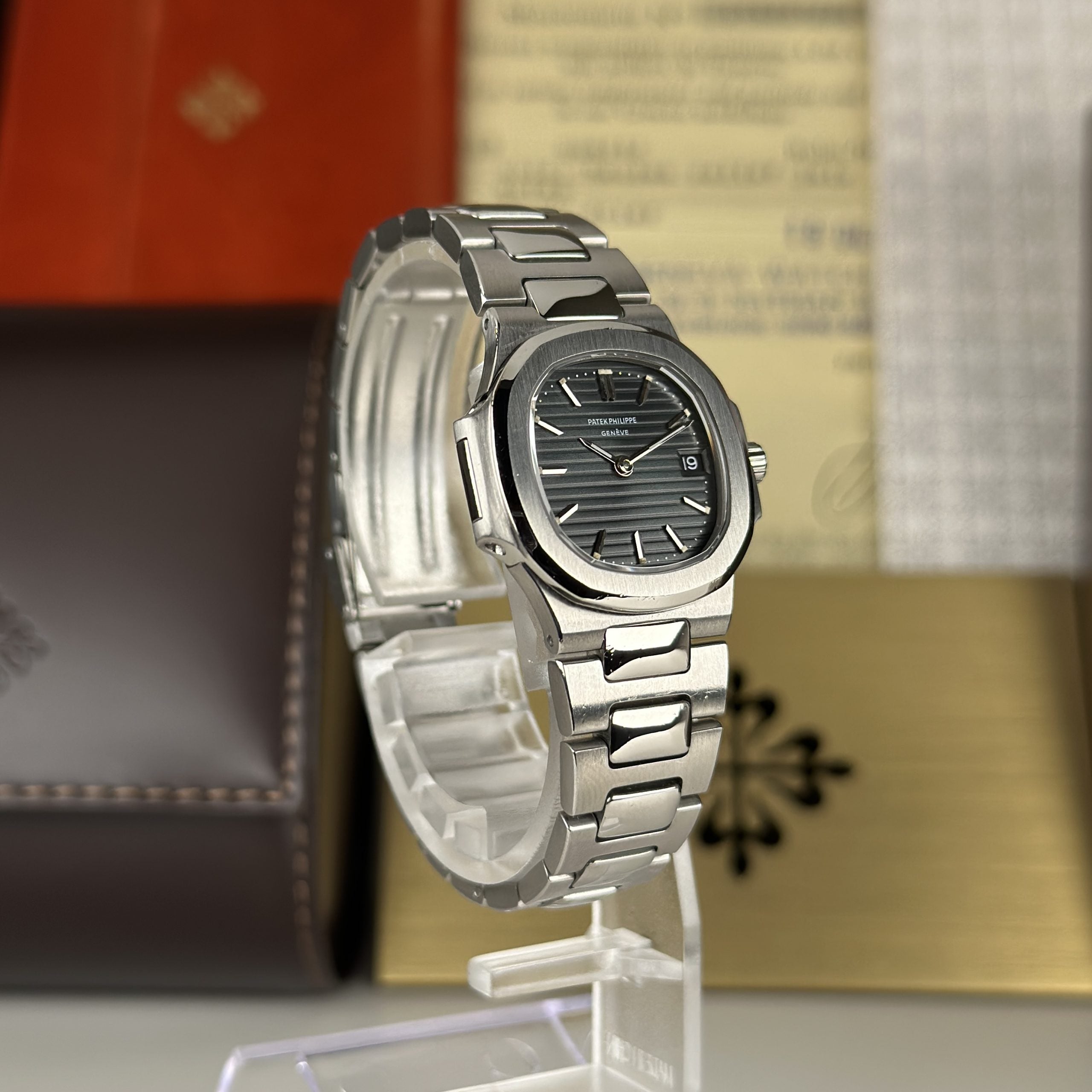 Patek Philippe Nautilus 4700/1 Stainless Steel Ladies with Box and papers Serviced by Patek in 2022