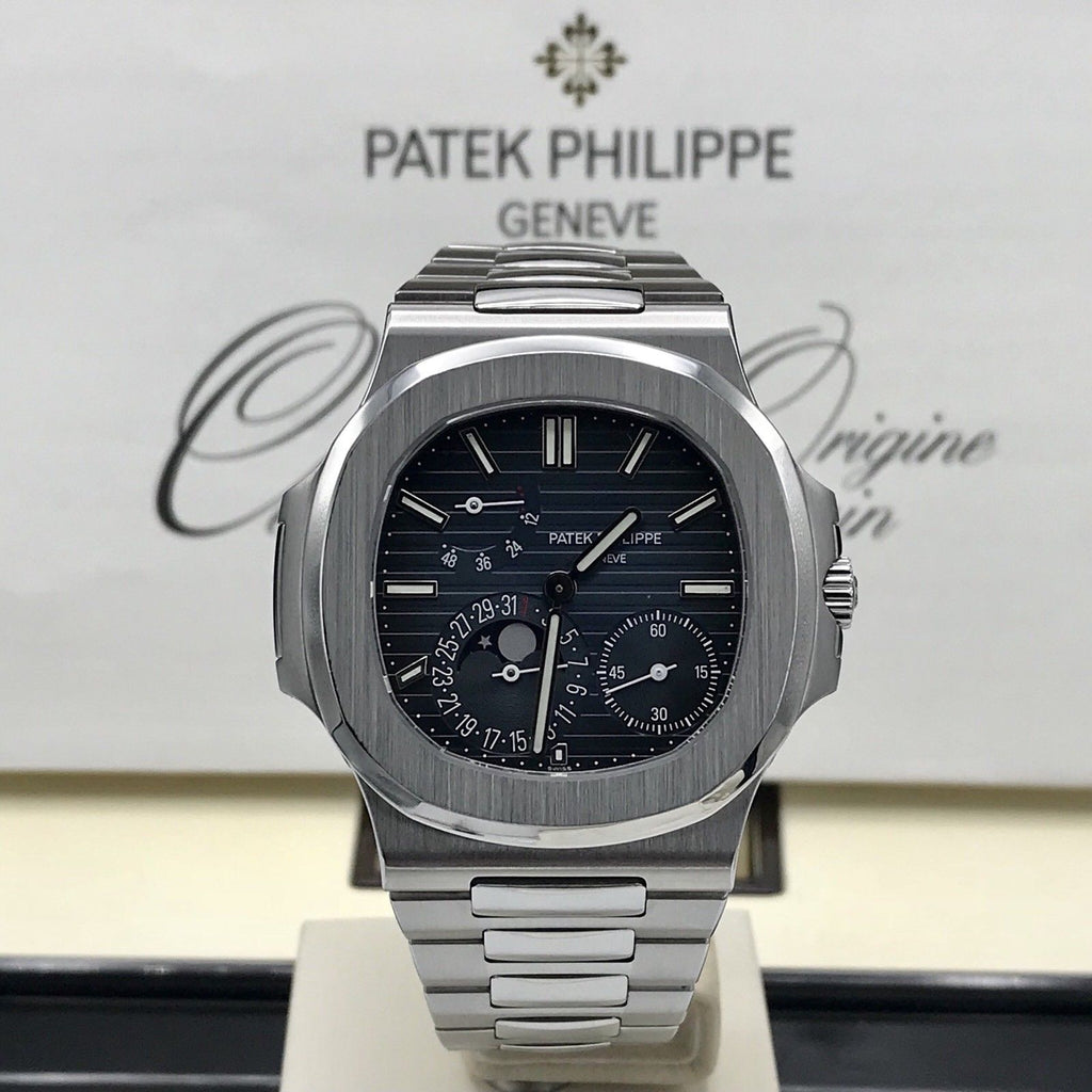Patek Philippe Nautilus 5712 / A1-001 blue Box and Papers 2009 Mint condition