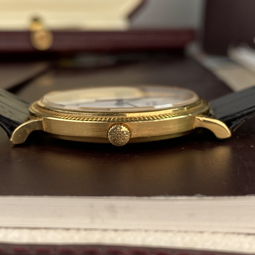 Patek Philippe Ref 3944 J Calatrava Retailed by Tiffany & Co.18k Yellow Gold Complete Set Box and Papers