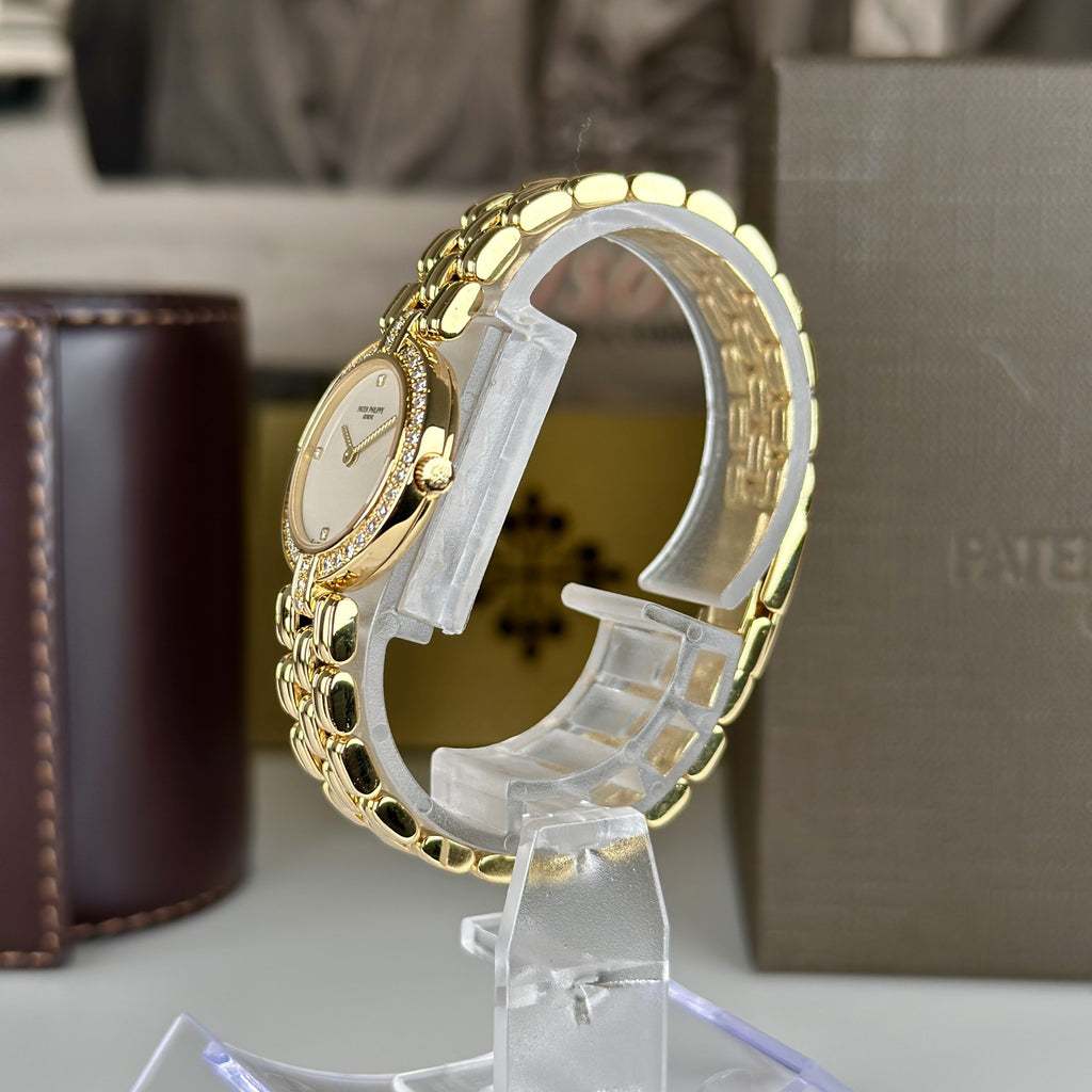 Patek Philippe Ref 4728 Ellipse Ladies Cocktail Watch 18k Gold with Factory Diamond
