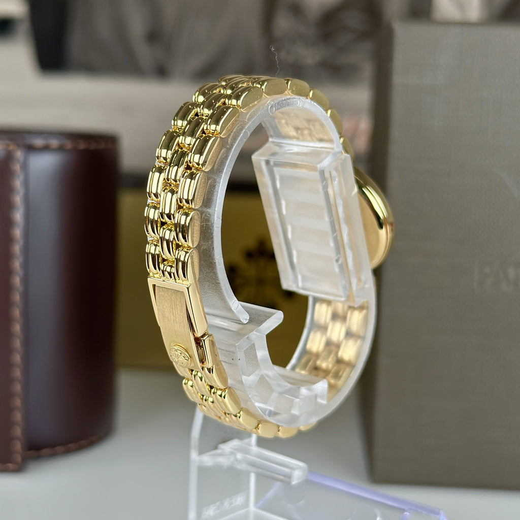 Patek Philippe Ref 4728 Ellipse Ladies Cocktail Watch 18k Gold with Factory Diamond