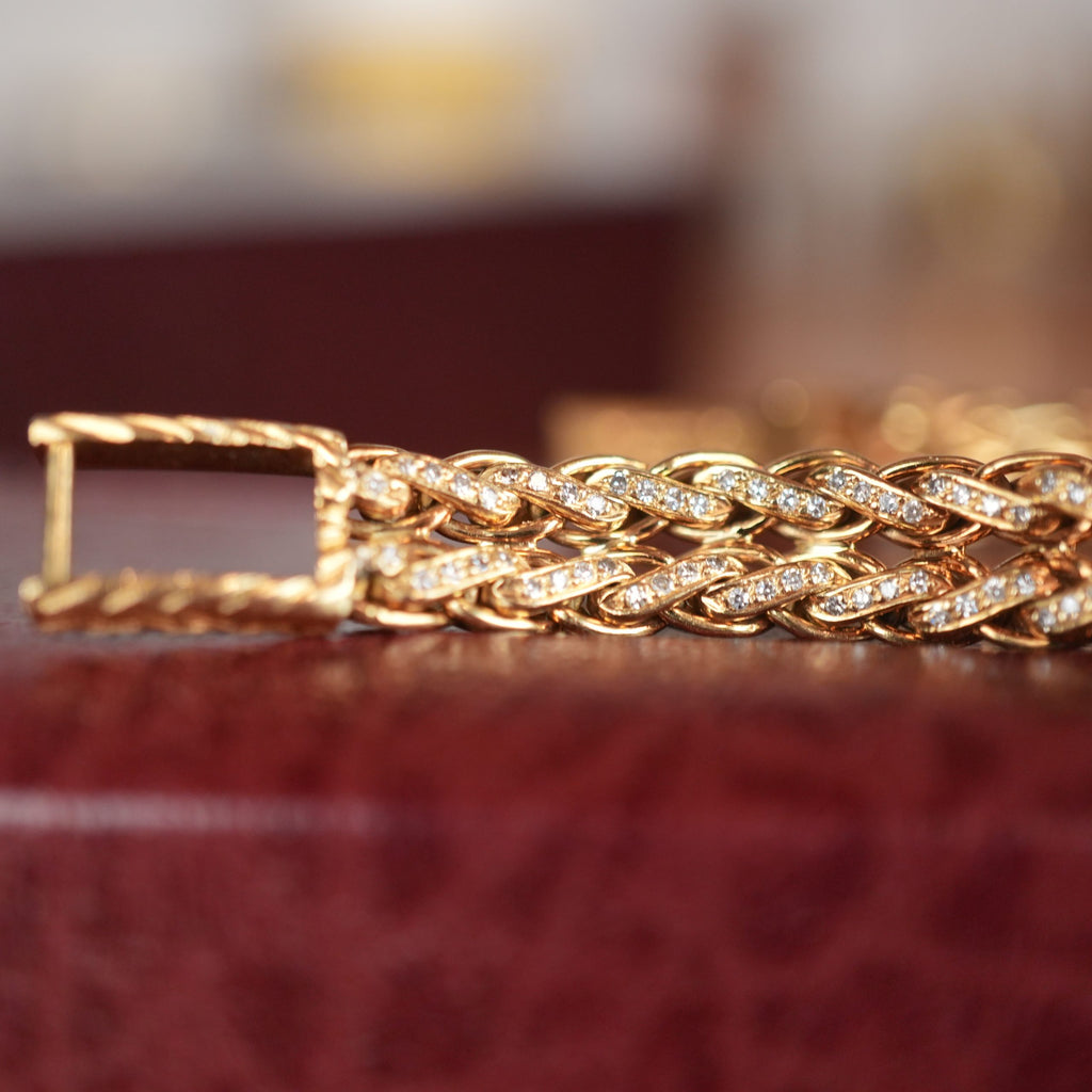 Patek Philippe Ref. 4581/1  Ladies Boutique Exclusive Full Factory Diamond 18K Gold