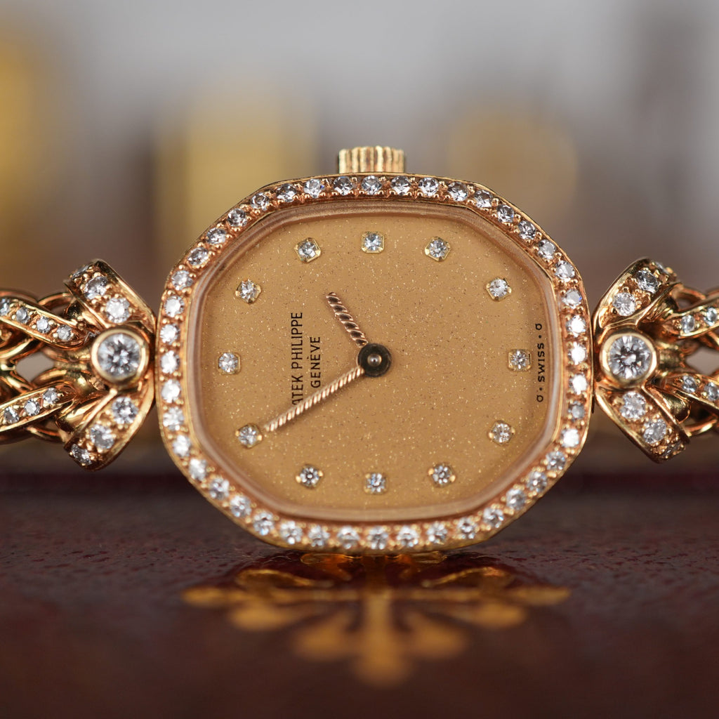 Patek Philippe Ref. 4581/1  Ladies Boutique Exclusive Full Factory Diamond 18K Gold