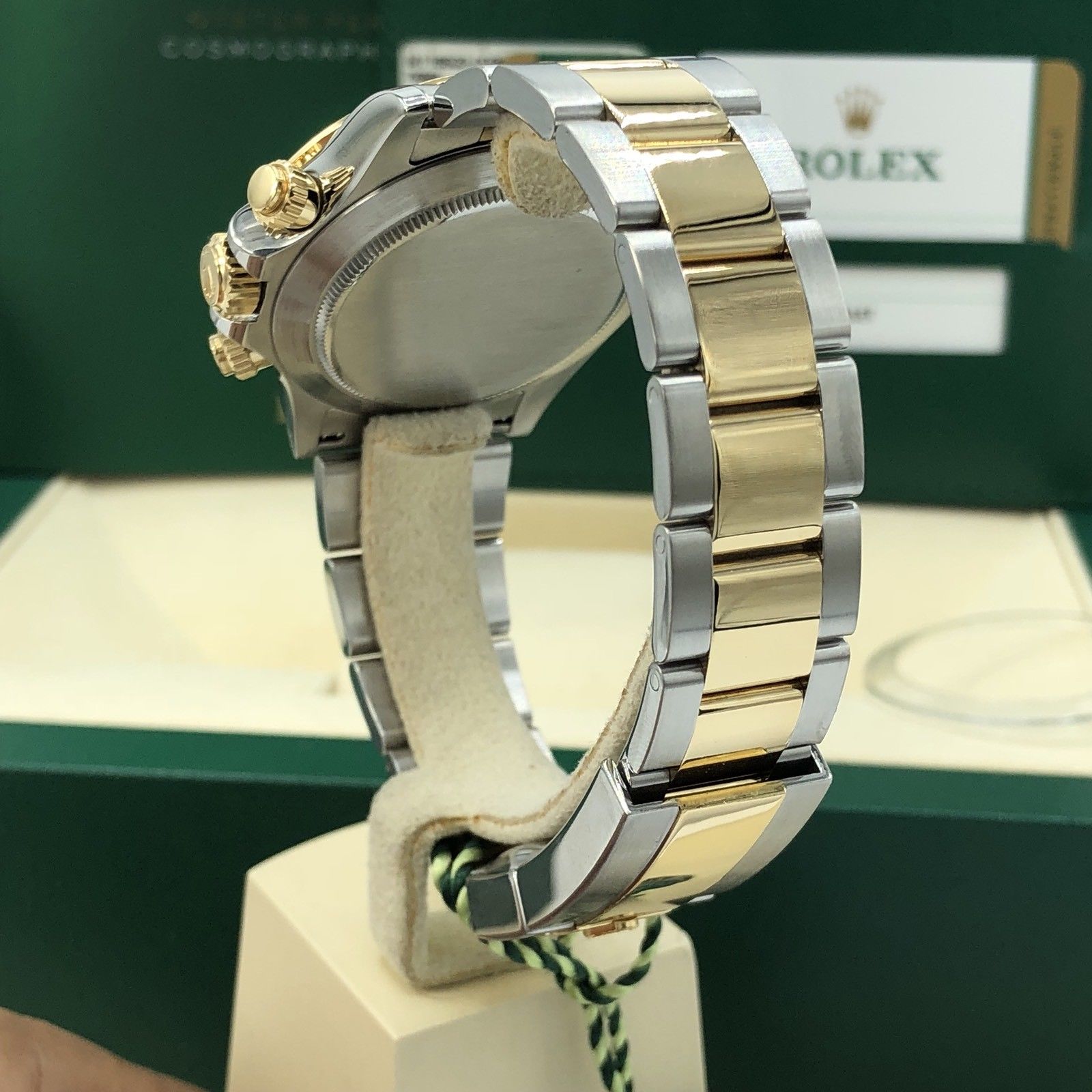 2015 Rolex 116523 Daytona 2 Tone Gold 18k Steel Black Dial box and card