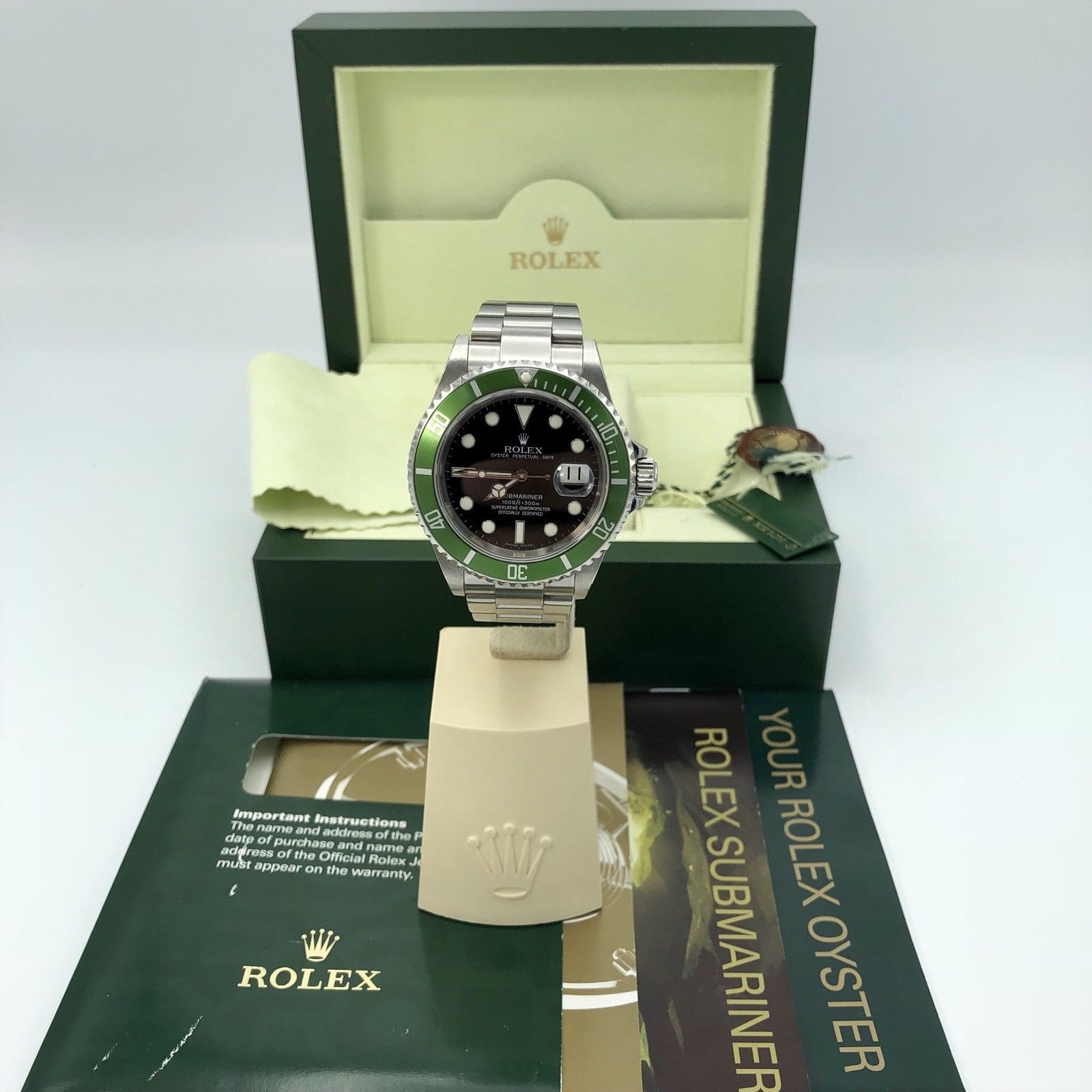 Rolex 16610LV Submariner Anniversary Green Kermit 2006 Z Serial