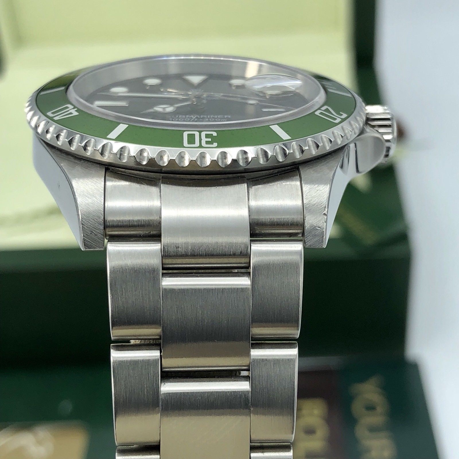 Rolex 16610LV Submariner Anniversary Green Kermit 2006 Z Serial