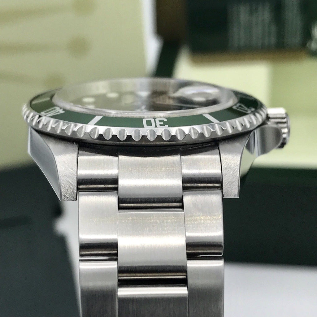 Rolex 16610LV Submariner Anniversary Green Kermit 2008 Full Set Card M Serial