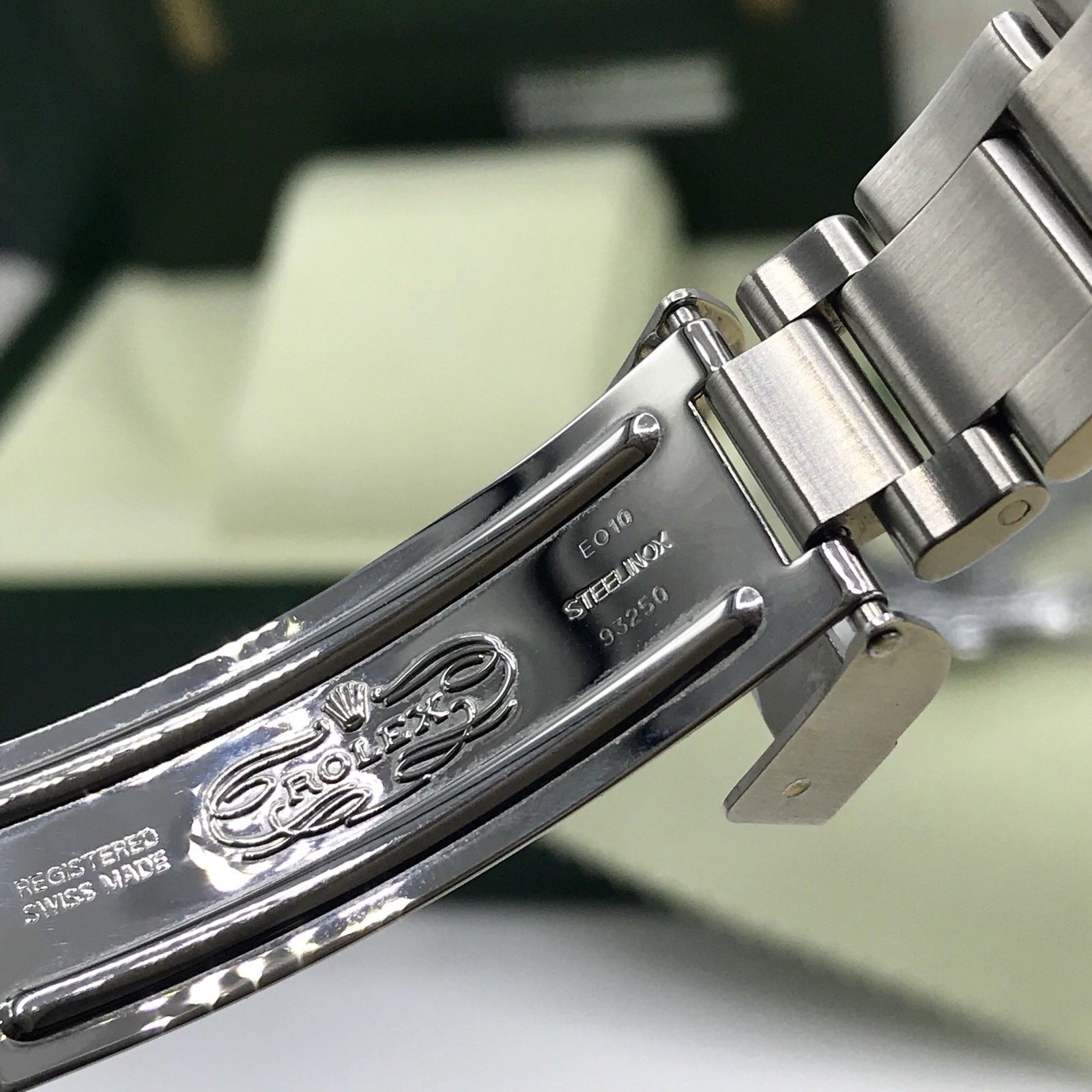 Rolex 16610LV Submariner Anniversary Green Kermit 2009 Full Set Card M Serial