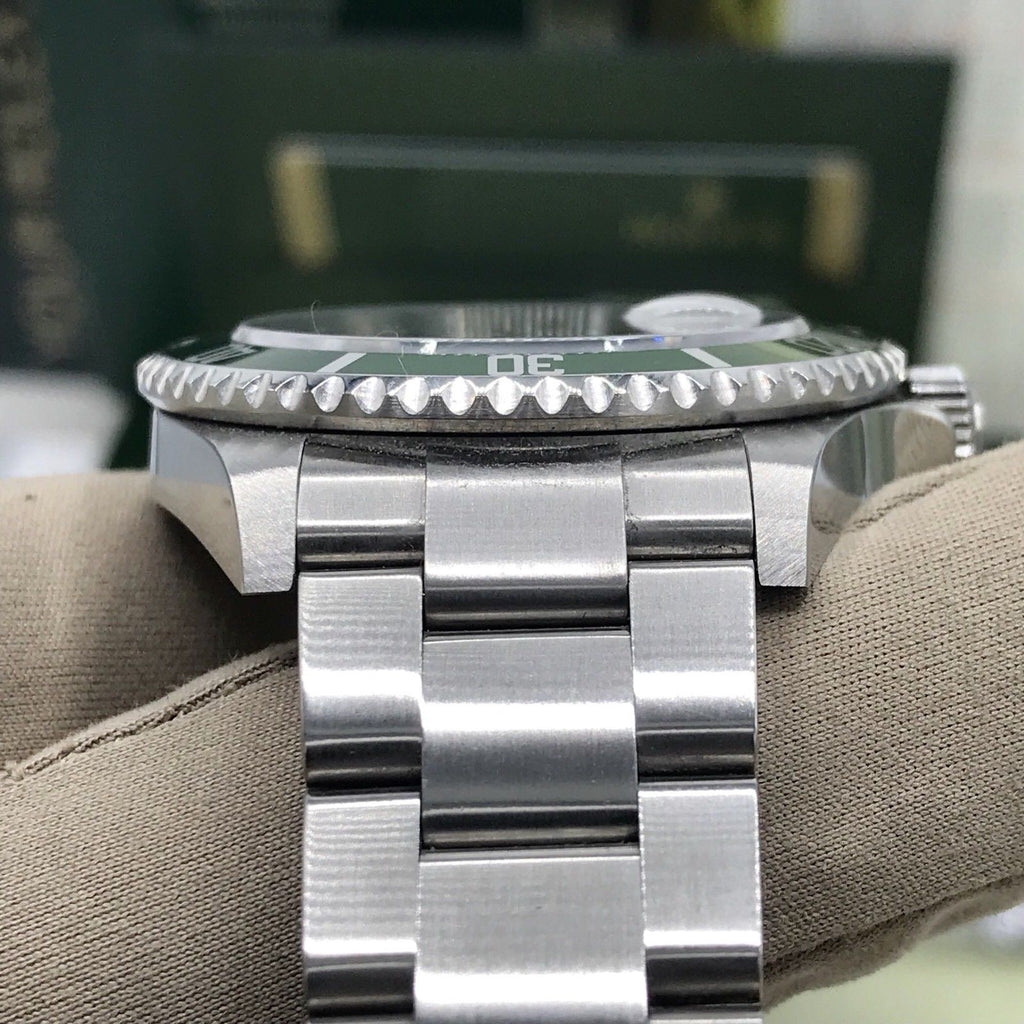 Rolex 16610LV Submariner Anniversary Green Kermit 2009 Full Set Card M Serial