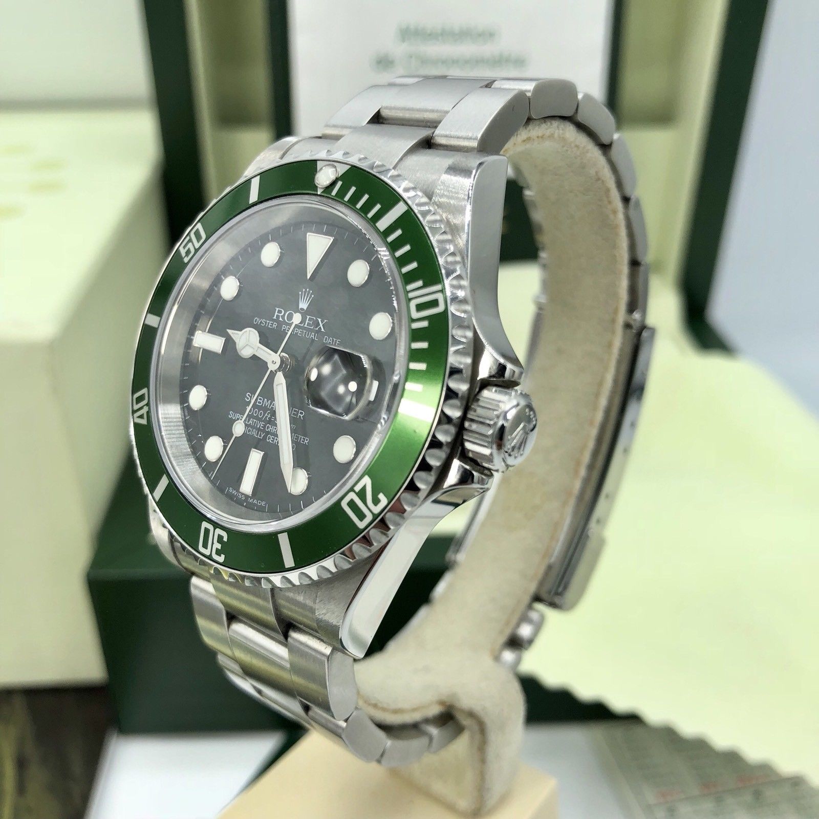 Rolex 16610LV Submariner Anniversary Green Kermit Full Set Papers 2007 Z Serial
