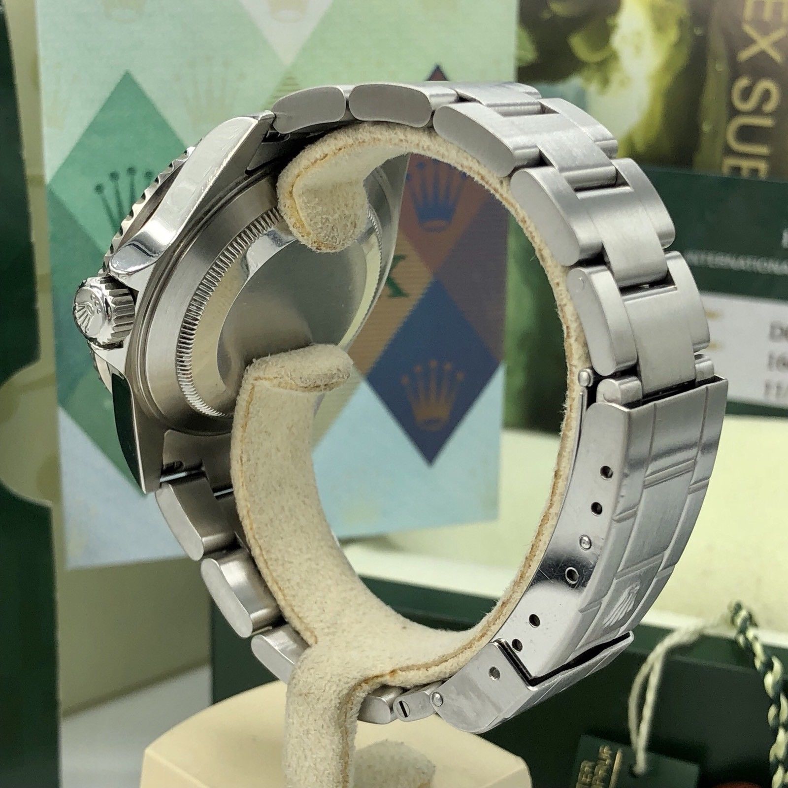 Rolex 16610LV Submariner Anniversary Green Kermit Lime Full Set Papers D Serial