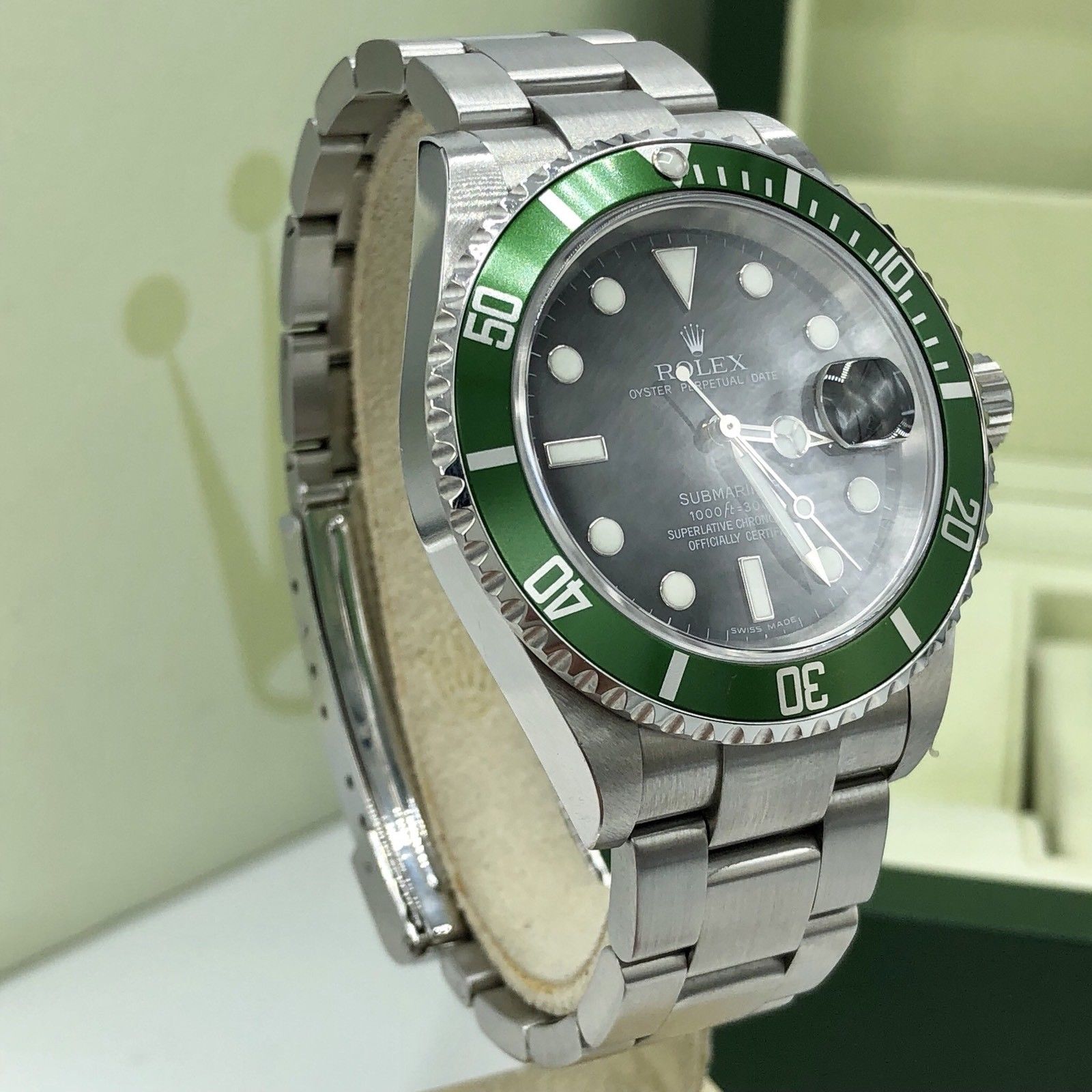 Rolex 16610LV Submariner Anniversary Green Kermit Unpolished 2007 Z Serial