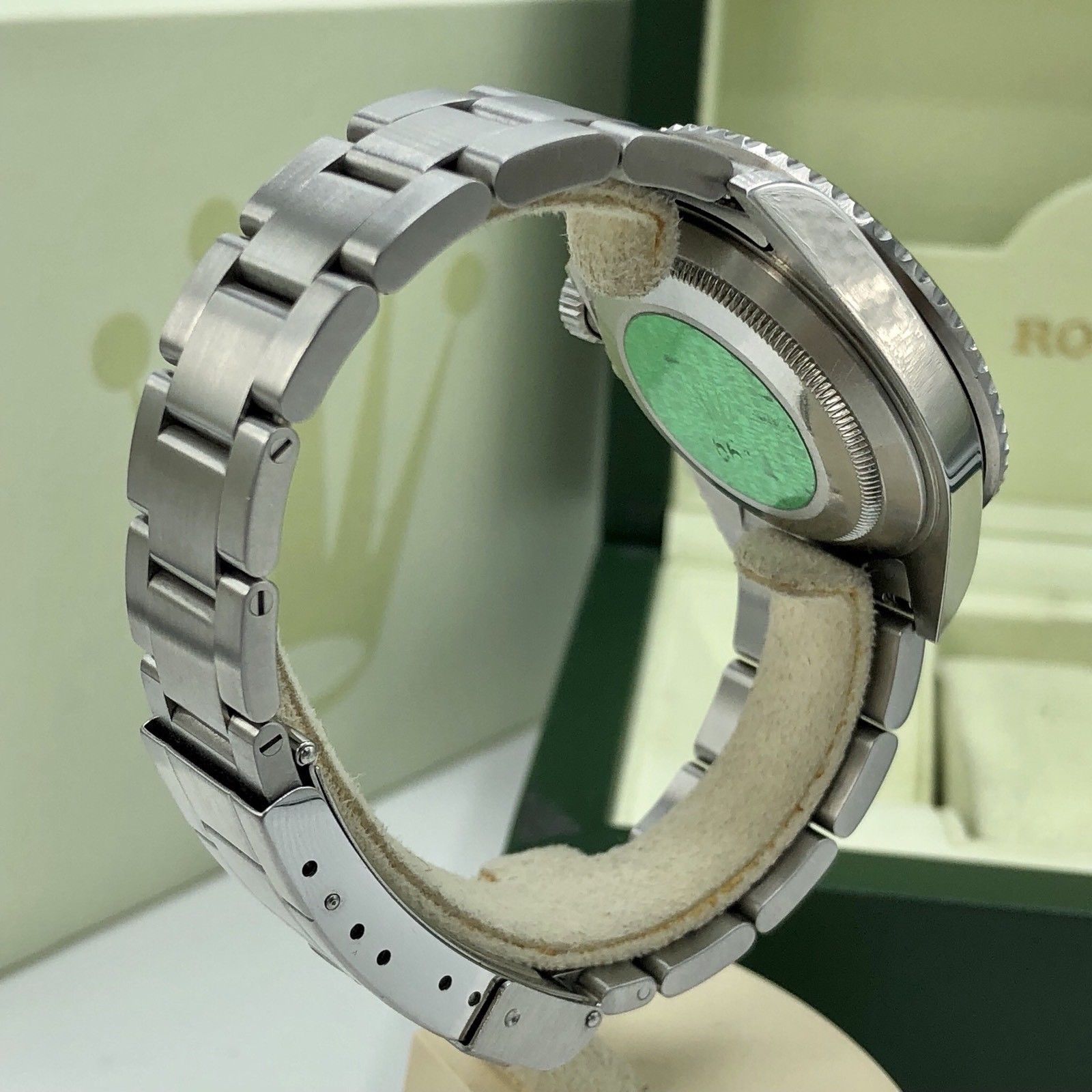Rolex 16610LV Submariner Anniversary Green Kermit Unpolished 2007 Z Serial