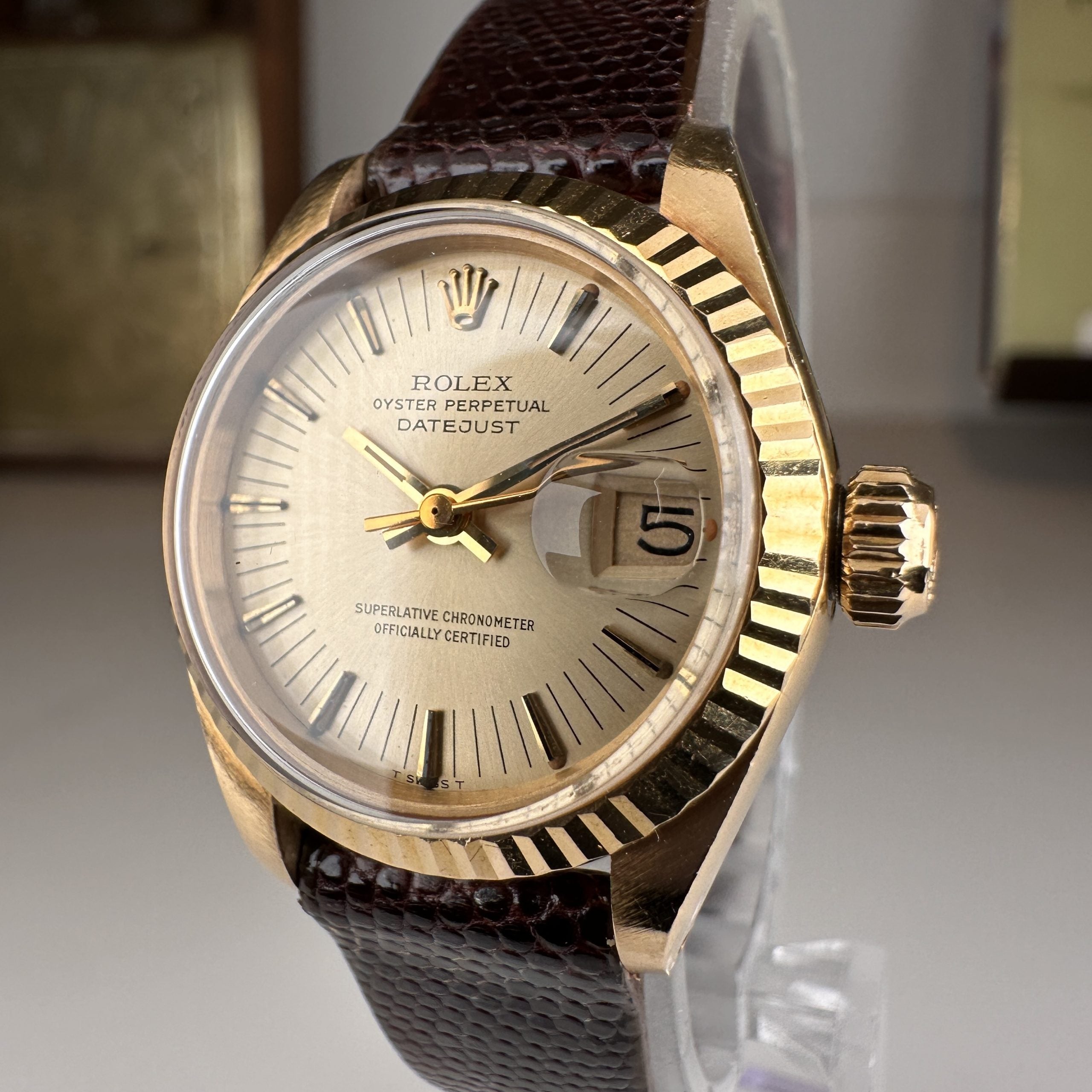 Rolex Datejust Ladies 6917 Solid 18k Gold