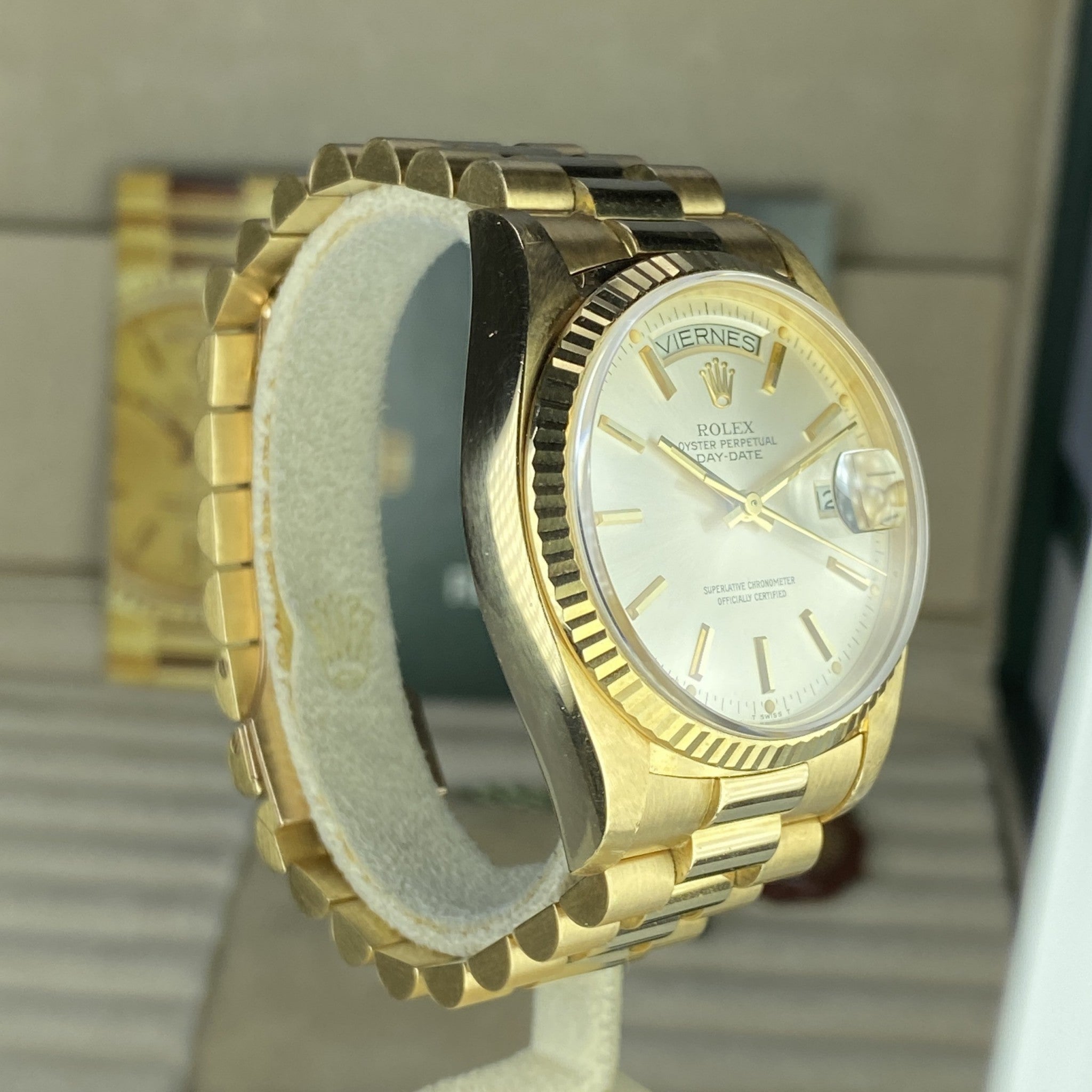 Rolex Day-Date 18038  President Mint condition with Box & Booklets