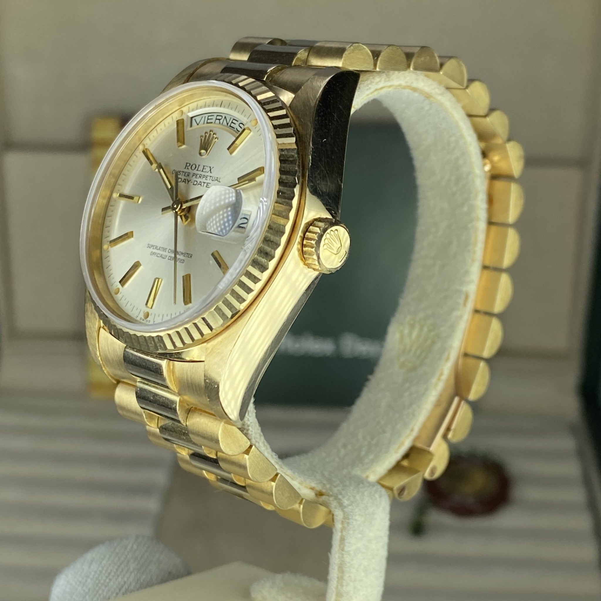 Rolex Day-Date 18038  President Mint condition with Box & Booklets