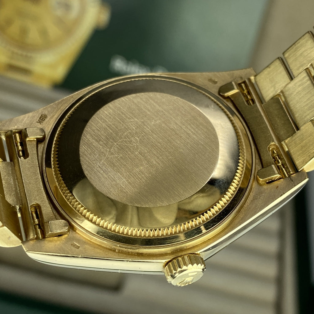 Rolex Day-Date 18038  President Mint condition with Box & Booklets