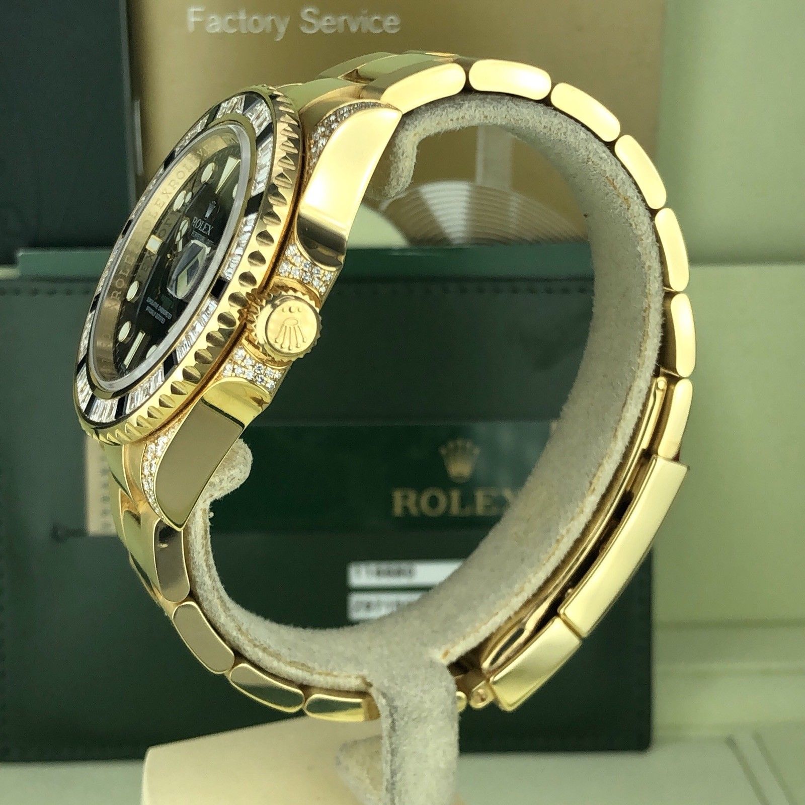 Rolex GMT-Master II 116758 SANR factory diamond & Sapphire With Box & Card