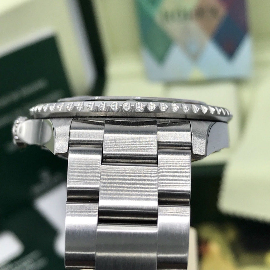 2008 Rolex GMT Master II 16710 Unpolished mint Full Set Box & Papers Z serial