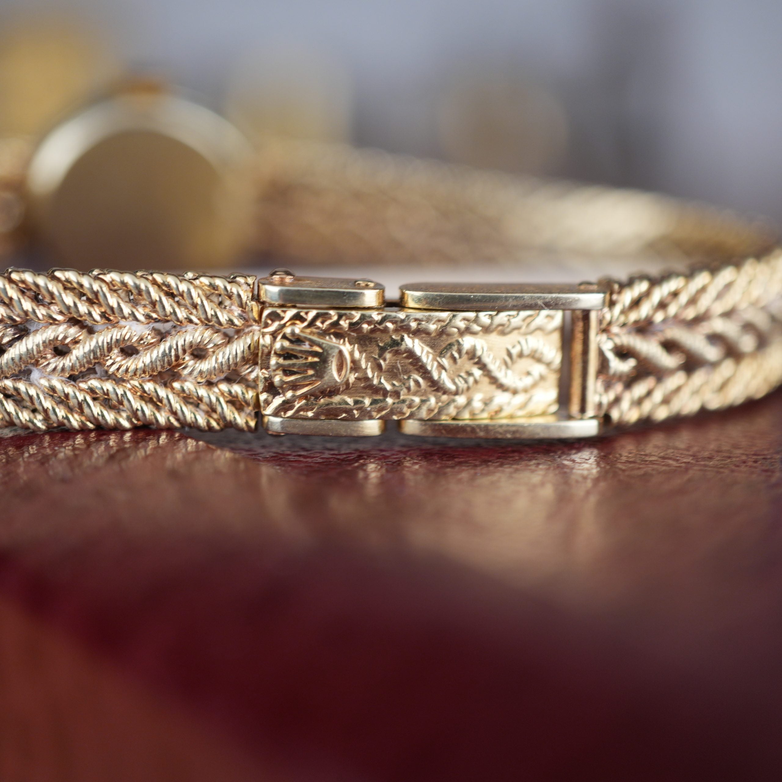 Rolex Ladies 8427 Cocktail Watch Solid Gold Factory Diamond Elegant and Rare
