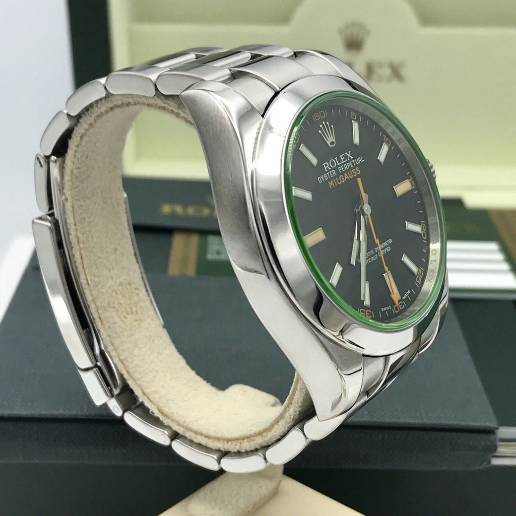 Rolex Oyster Perpetual Milgauss 116400V Green Box and papers Full Set Mint