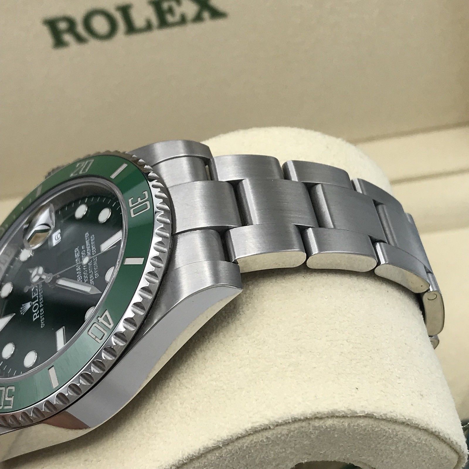 Rolex Submariner 116610LV Green Hulk With Box Random Serial Unpolished