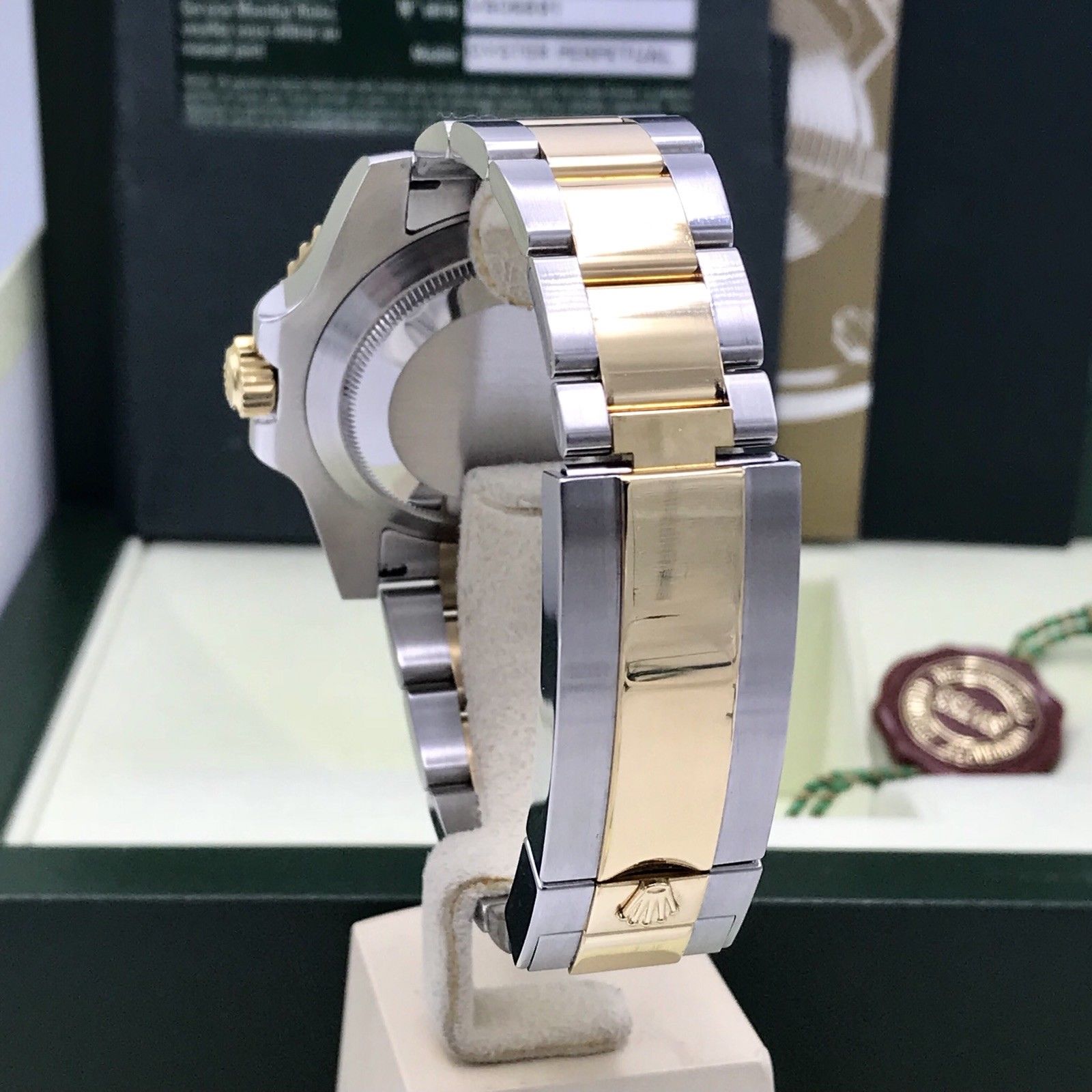 Rolex Submariner 116613 18k gold & Steel Blue Diamonds Dial Box and paper Full Set