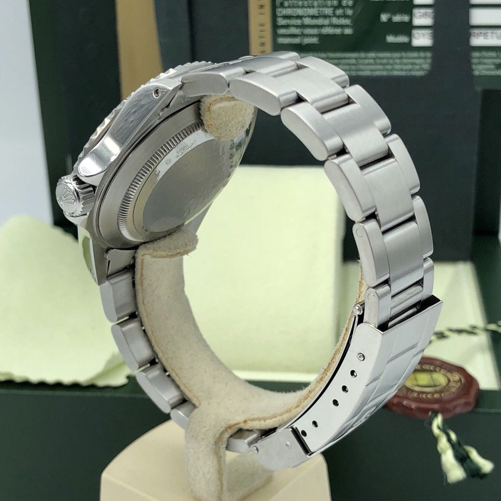 2011 Rolex Submariner 14060 No date Engraving box Card Full Set papers