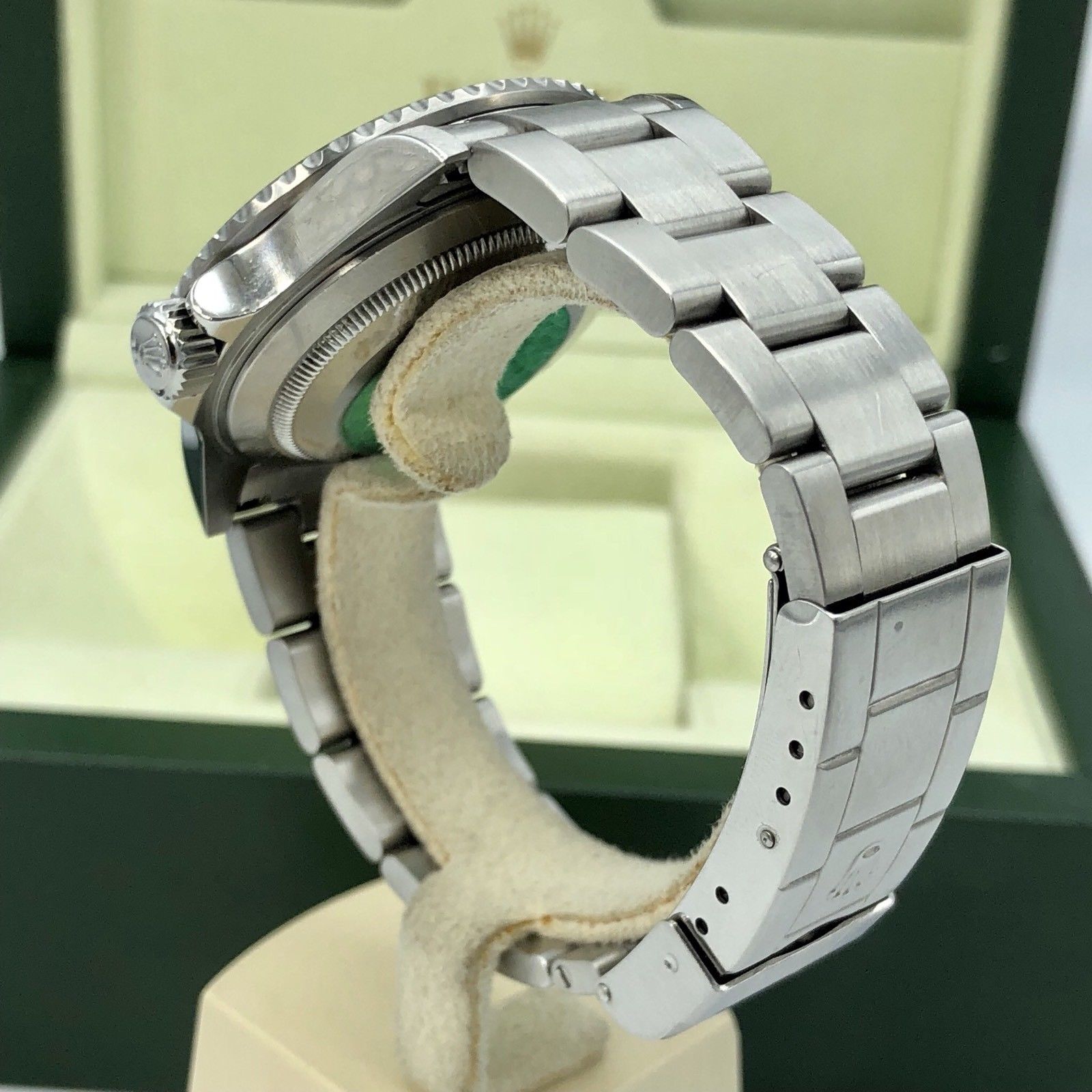 2006 Rolex Submariner 16610 Z Serial Unpolished With box