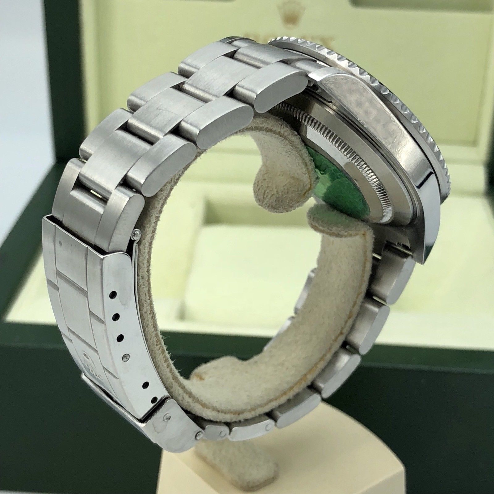 2006 Rolex Submariner 16610 Z Serial Unpolished With box