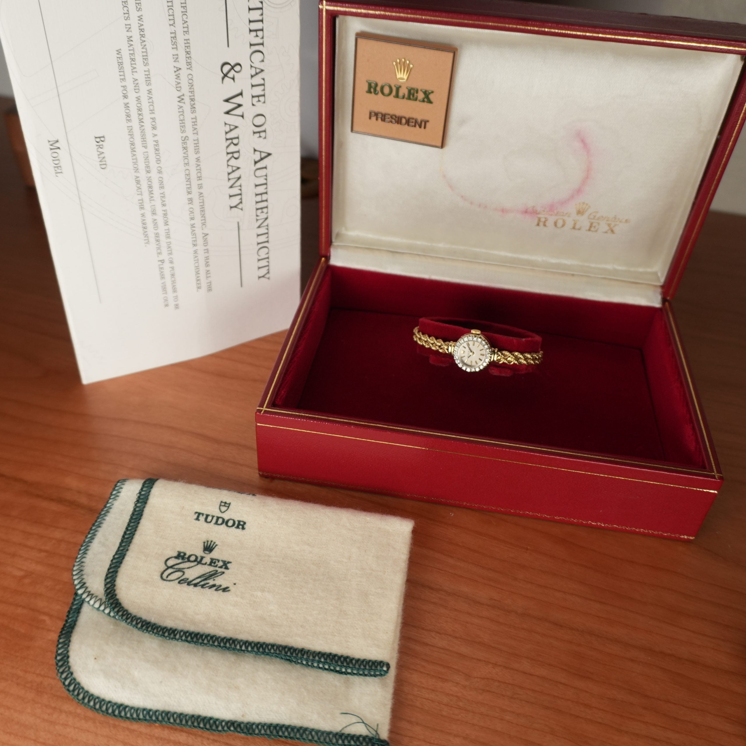 Rolex Ladies Cocktail Watch Solid 14k Gold Diamond Bezel Rope Bracelet
