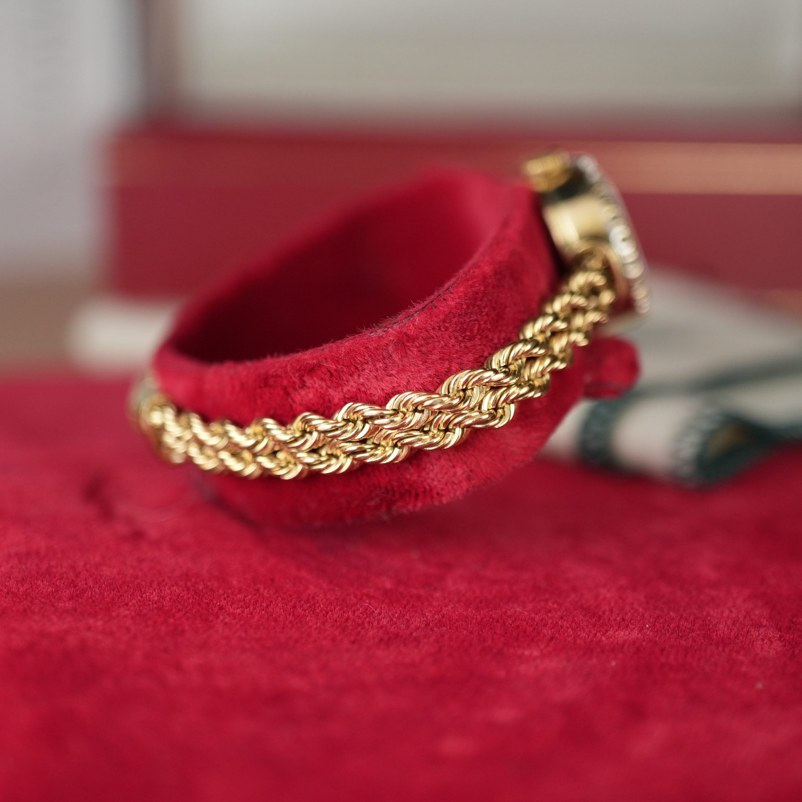 Rolex Ladies Cocktail Watch Solid 14k Gold Diamond Bezel Rope Bracelet