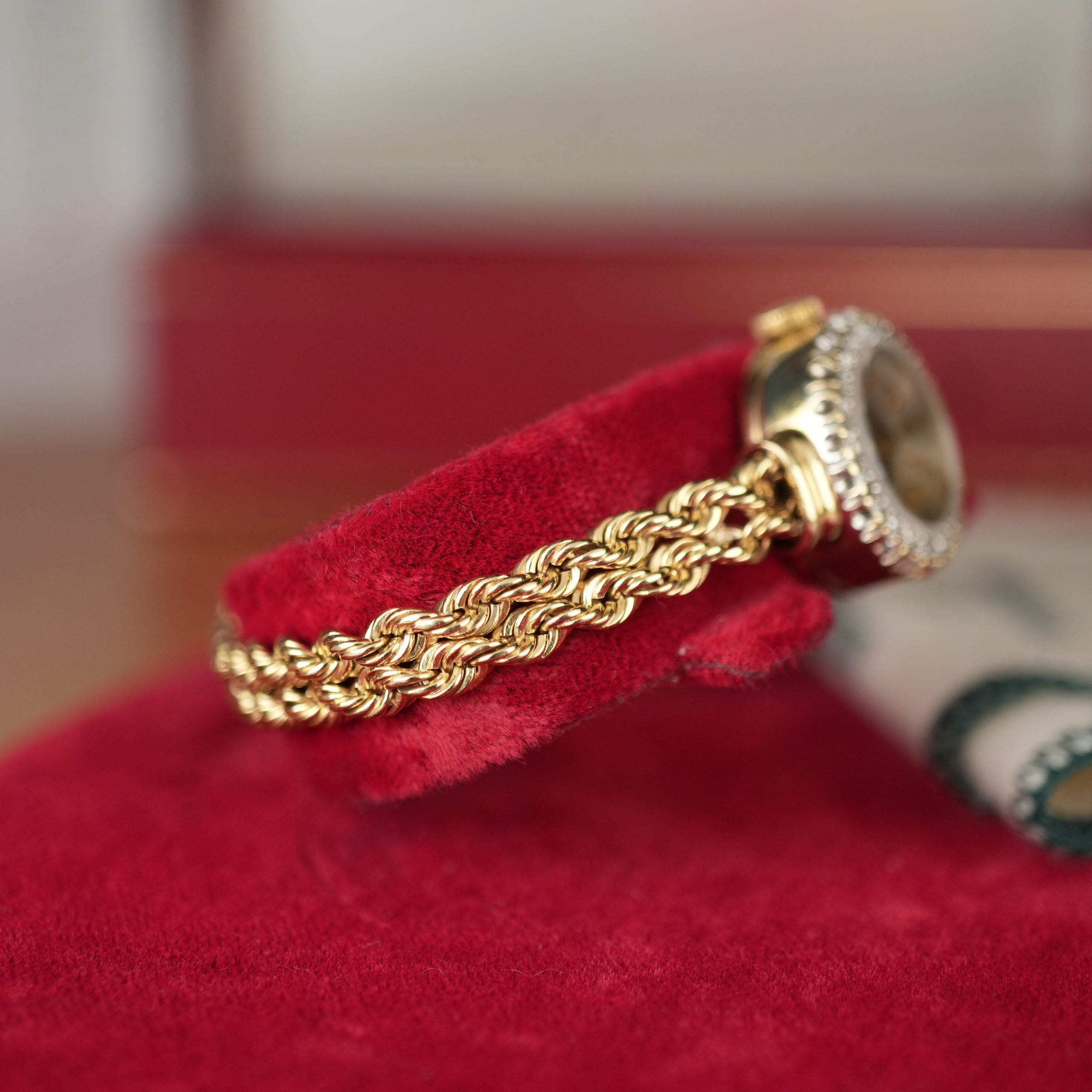 Rolex Ladies Cocktail Watch Solid 14k Gold Diamond Bezel Rope Bracelet