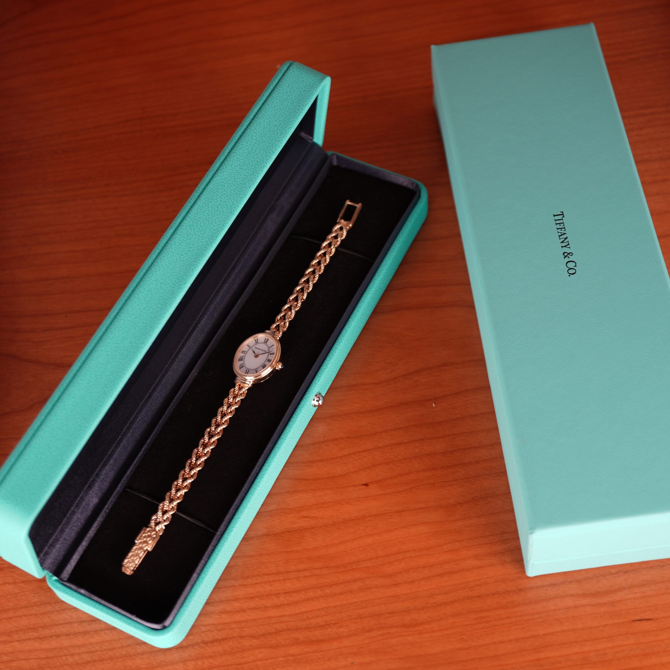 Tiffany & Co. 14k Solid Gold Ladies Watch Oval Roman Dial Mesh Bracelet