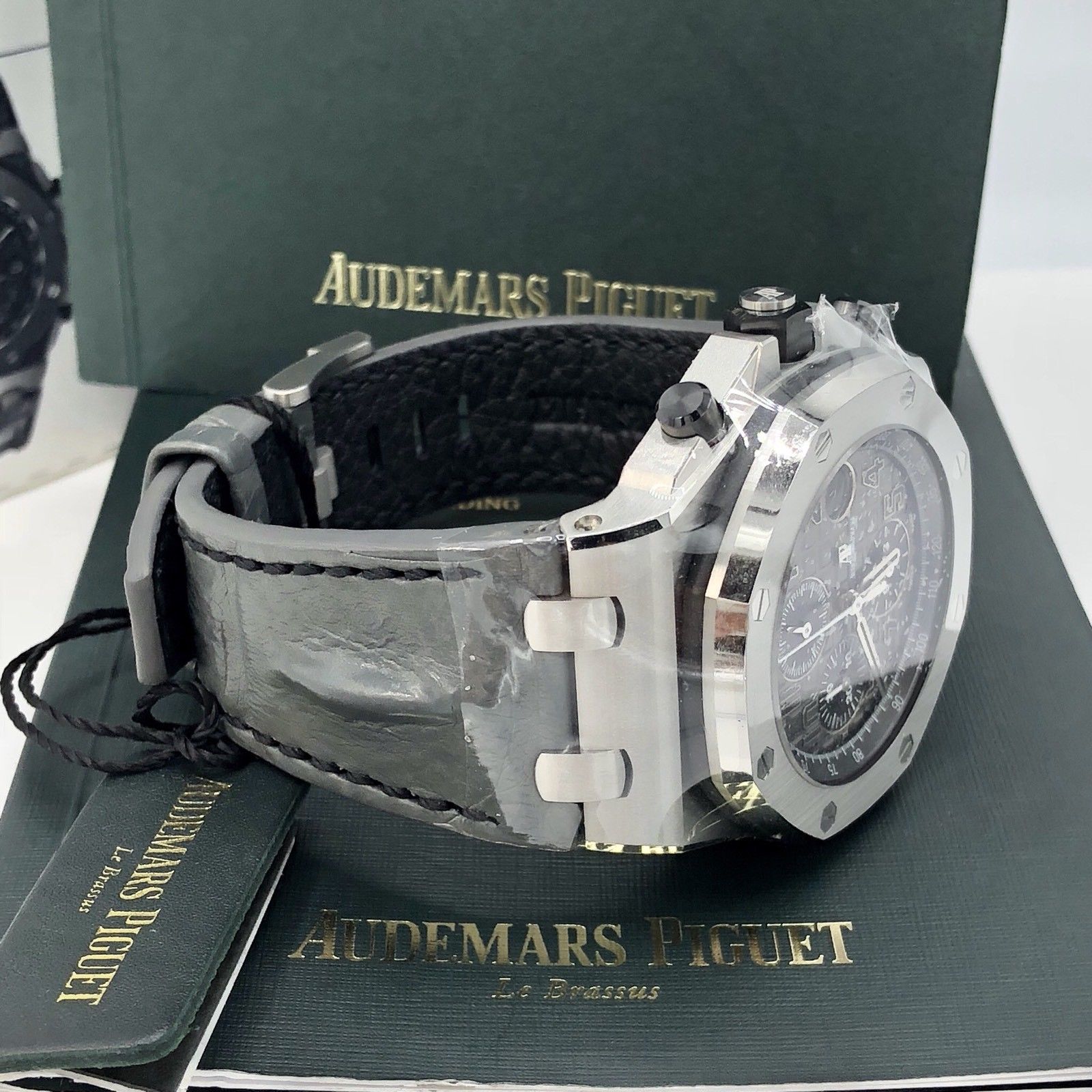 Unworn AUDEMARS PIGUET Royal Oak Offshore Elephant 26470ST Sealed papers box