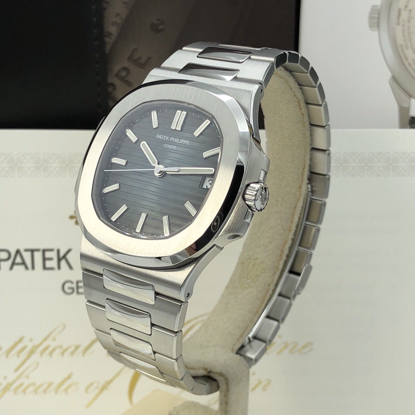 Unworn Patek Philippe Nautilus 5711 / 1A-010 blue Box and Papers 2018