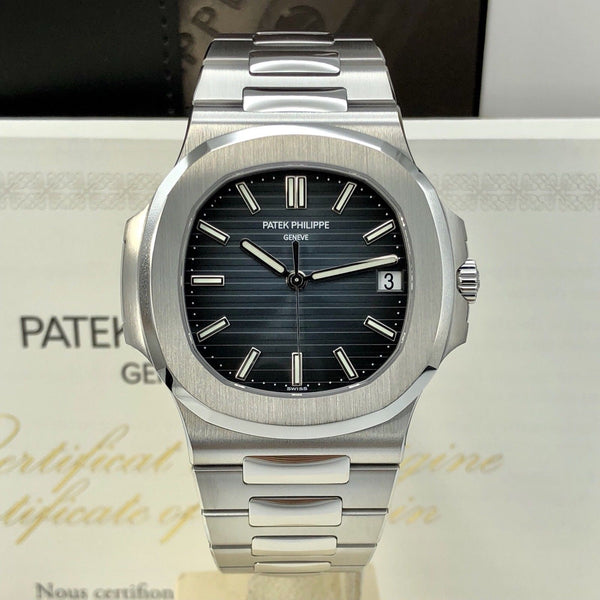 Unworn Patek Philippe Nautilus 5711 / 1A-010 blue Box and Papers 2018