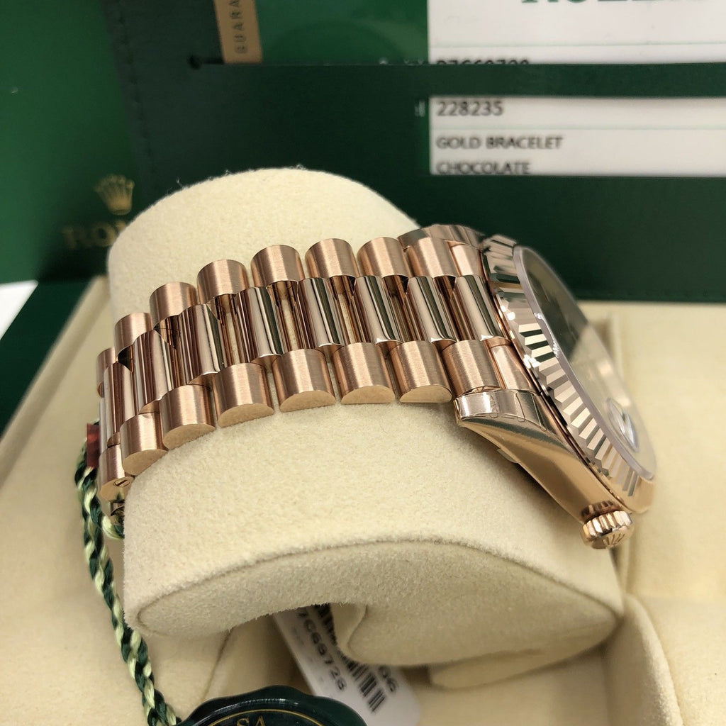 Unworn Rolex 228235 Day Date Rose 18k Gold pink Chocolate Dial 2018 box and card