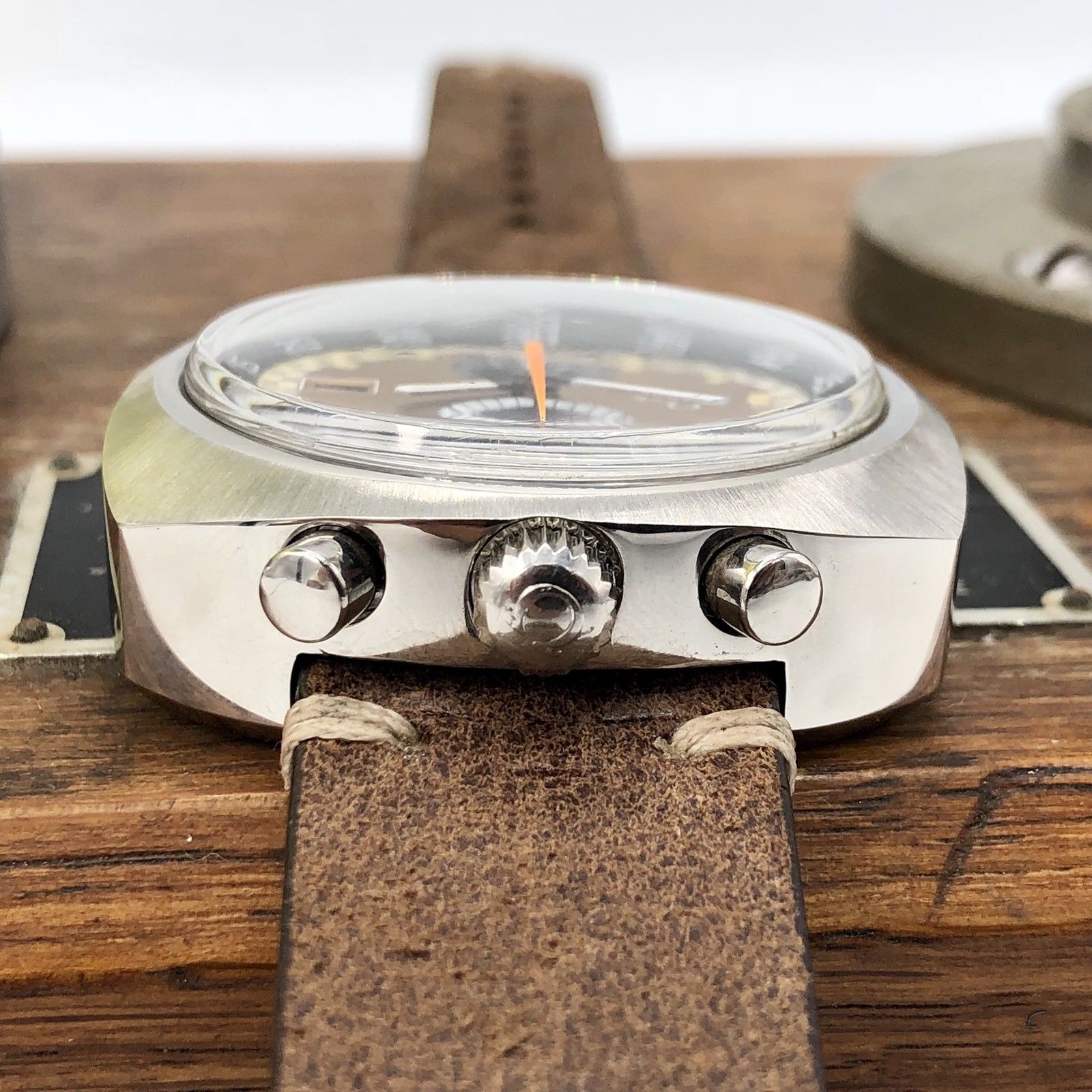 Vintage Omega Bullhead Seamaster Chronograph 146.011-69 Caliber 930