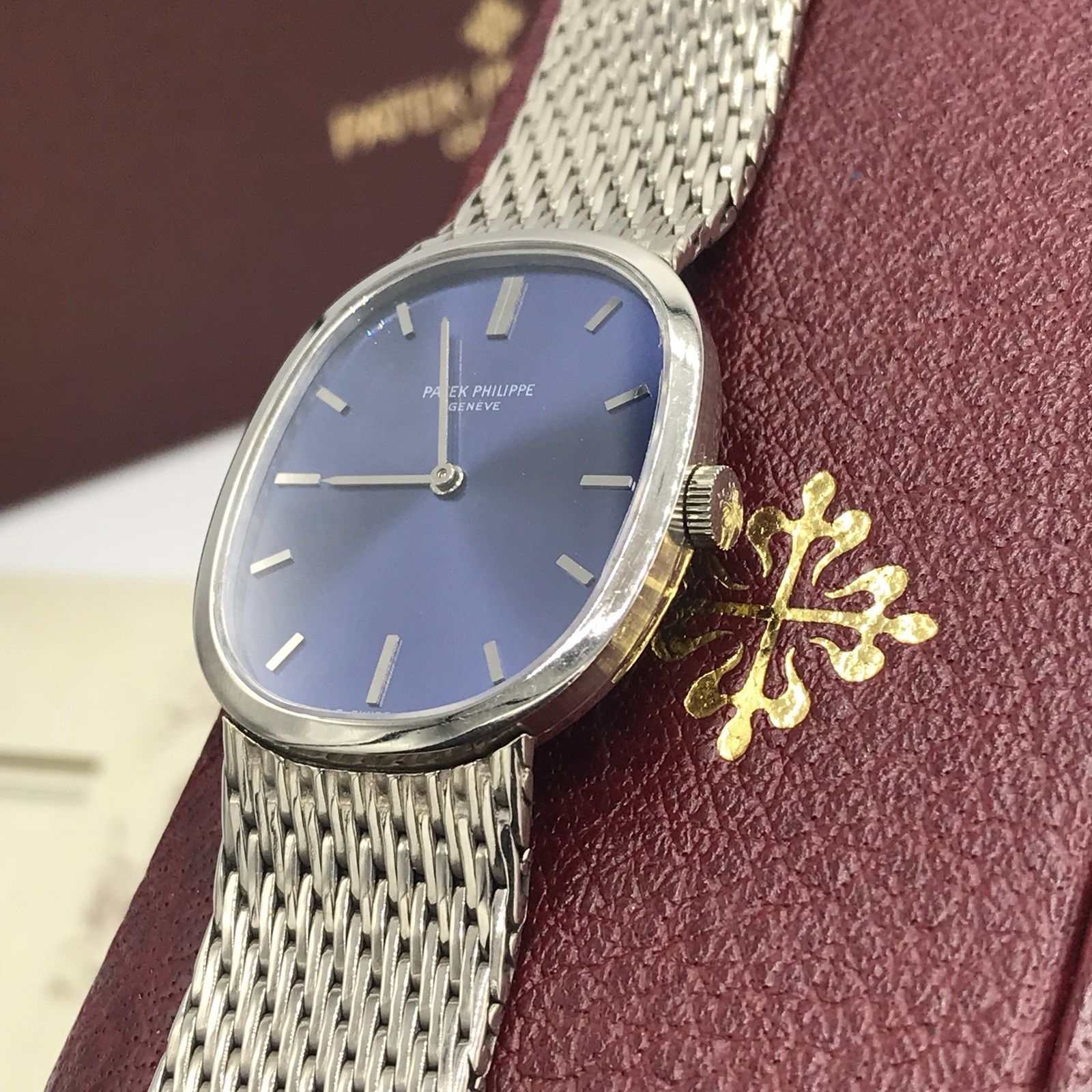 Vintage Patek Philippe Ellipse Ref.3548/1 White Gold 1972 box & Papers