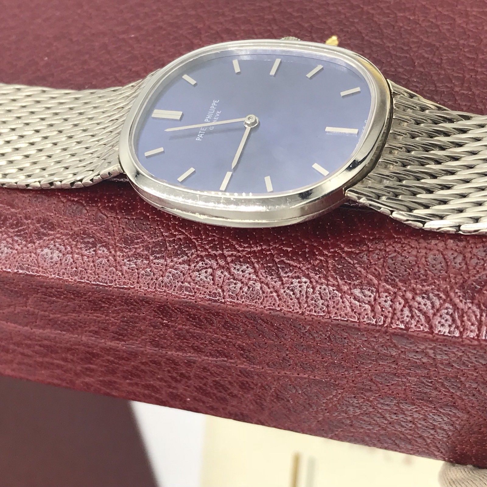 Vintage Patek Philippe Ellipse Ref.3548/1 White Gold 1972 box & Papers