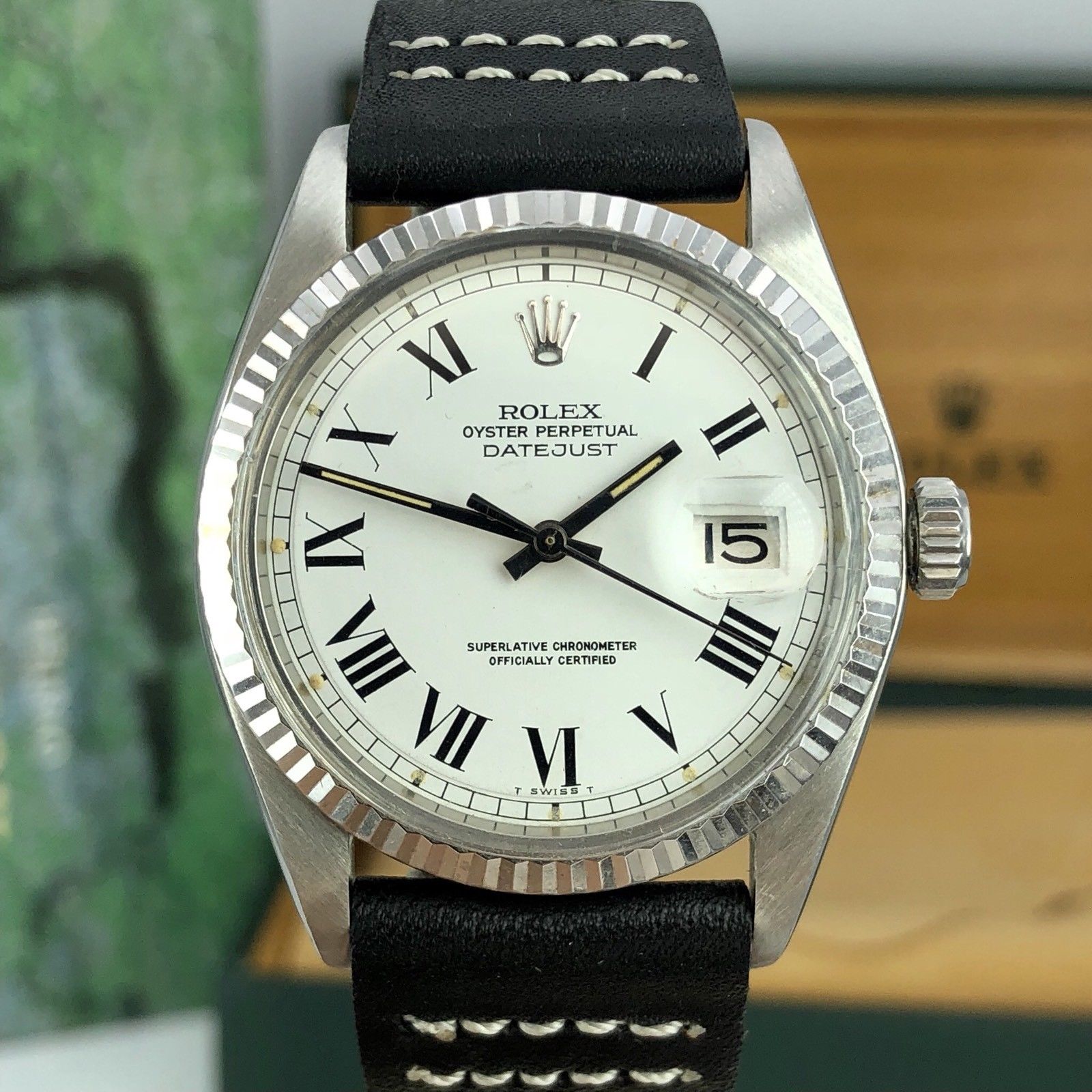 1974 Vintage Rolex 1601 Datejust Factory Roman Dial With Box Gold Bezel