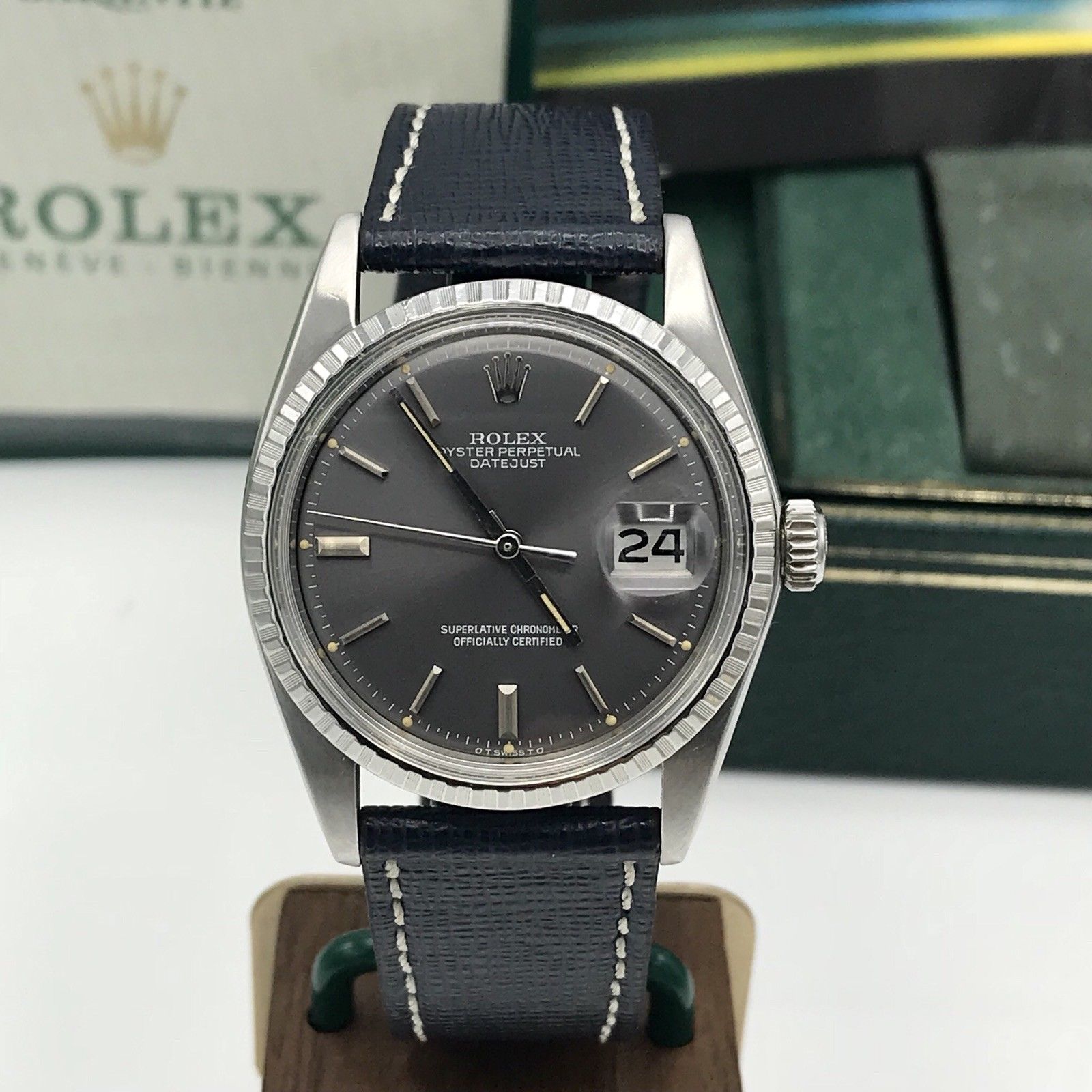 Vintage Rolex 1603 Date just Original Gray Sigma Dial Box & Papers fullset 1972