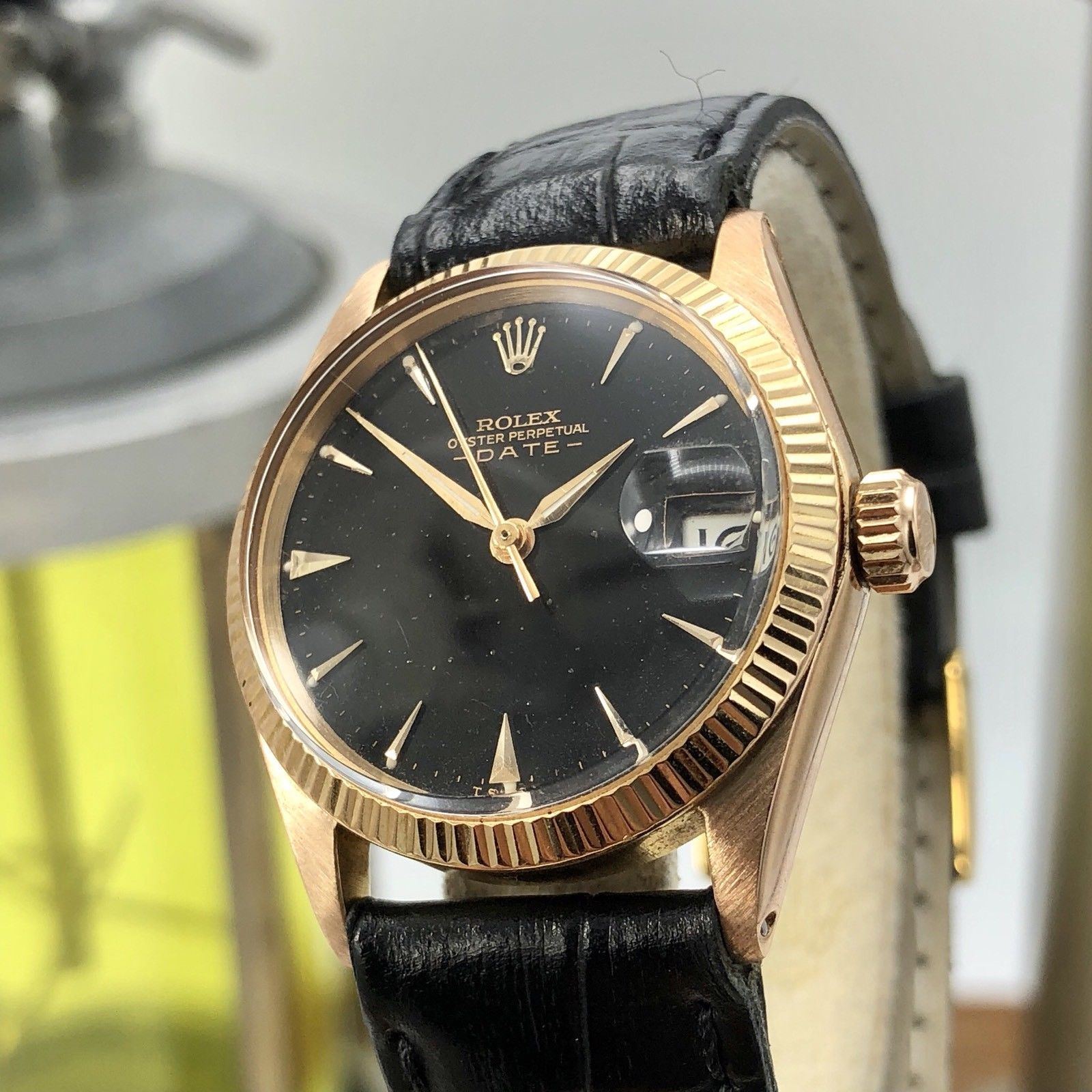 1968 Vintage Rolex Date 6627 Solid 18k Pink Rose Gold Gilt Black Dial 31mm