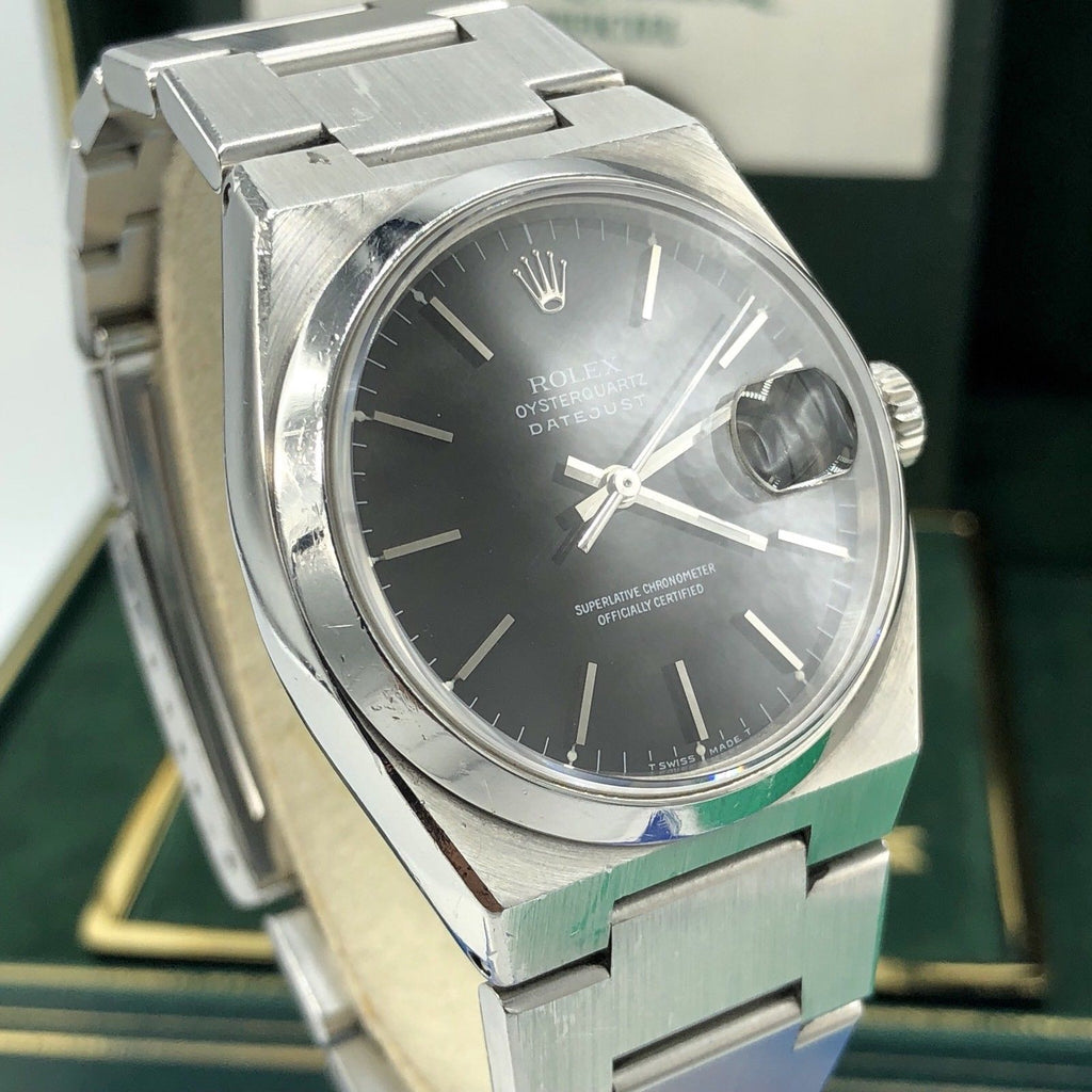 Vintage Rolex DateJust Oyster quartz 17000 Unpolished With box & Papers