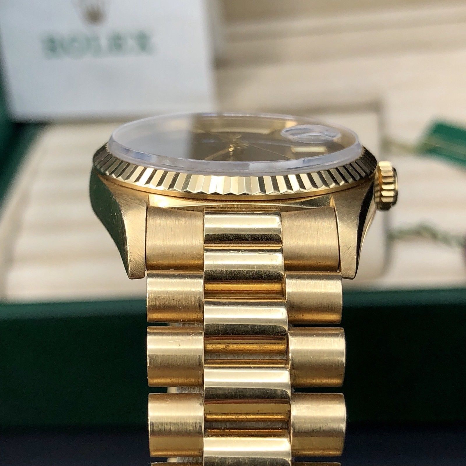 Vintage Rolex Day Date 18238 Solid 18k Gold Onyx Dial Unpolished Papers Full Set