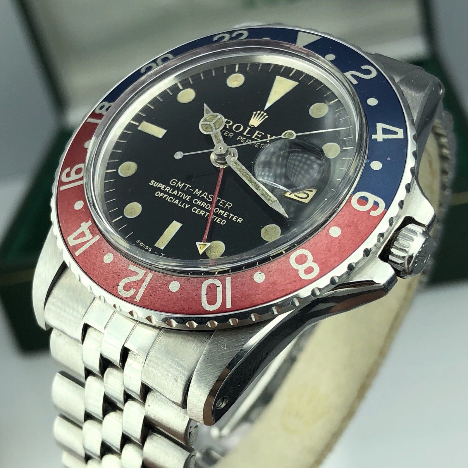 Vintage Rolex GMT Master 1675 Gilt Glossy Dial Fat Pepsi Font With Box 1965