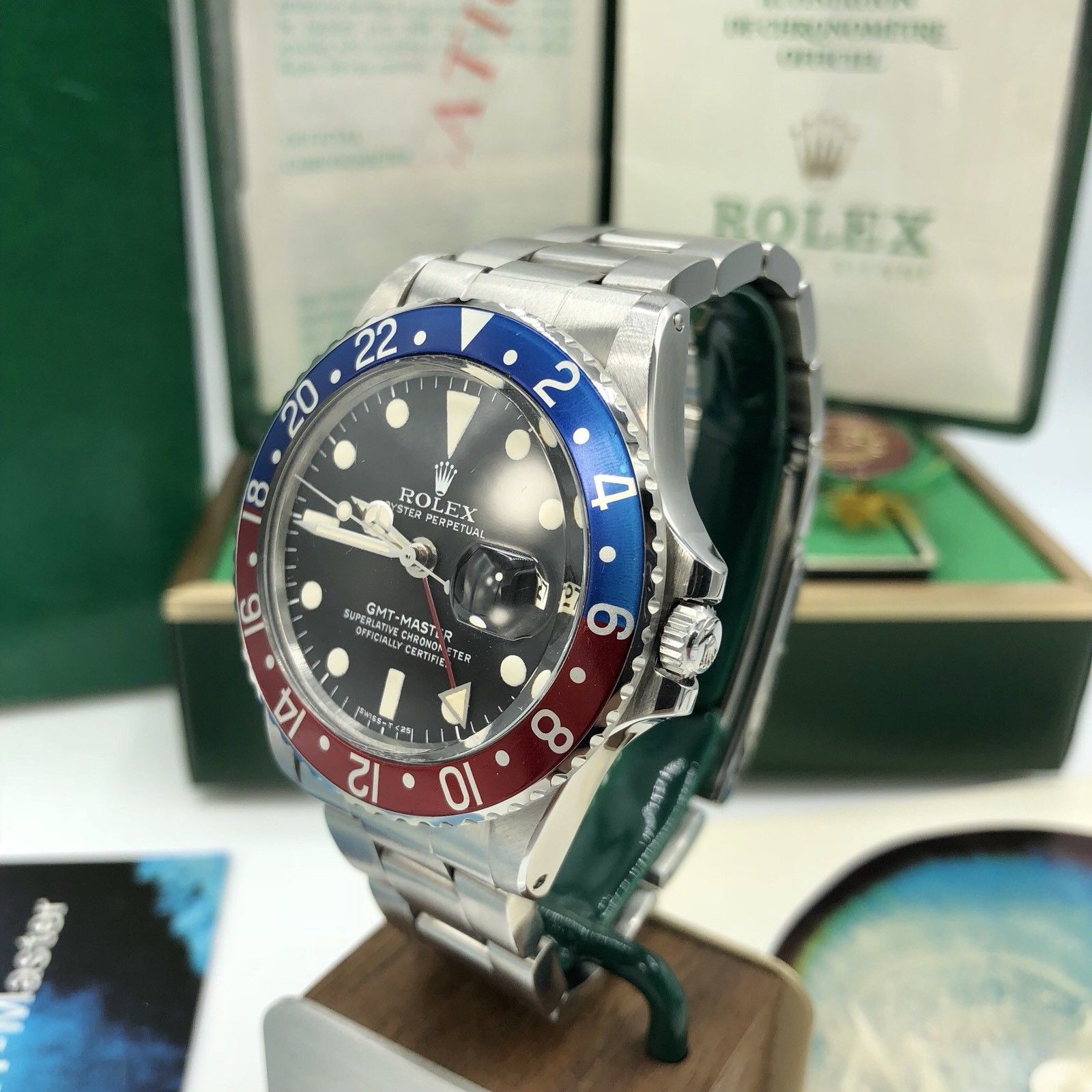 Vintage Rolex GMT Master 1675 Last Generation Full Set Punch Papers Box 1979