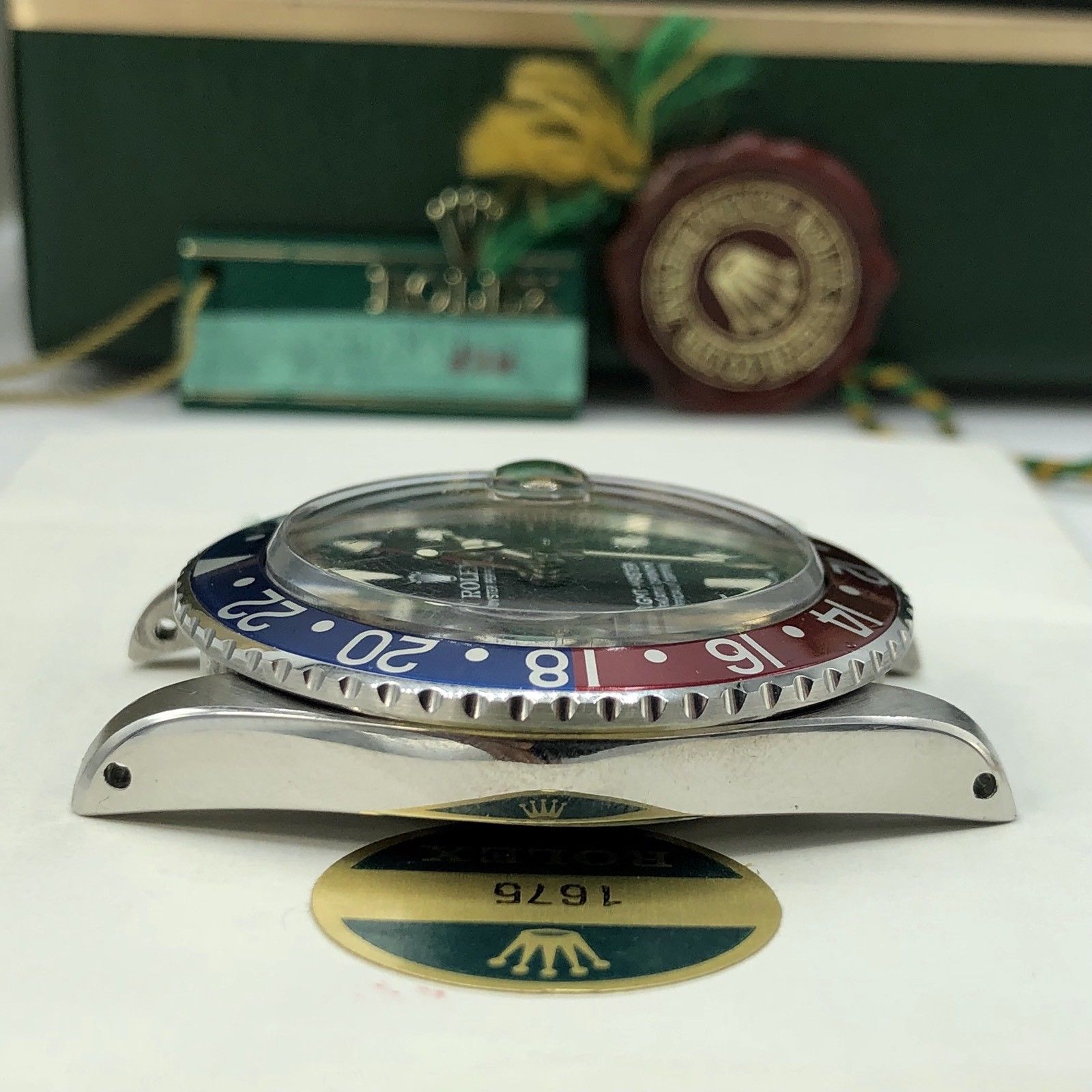 Vintage Rolex GMT Master 1675 Last Generation Full Set Punch Papers Box 1979